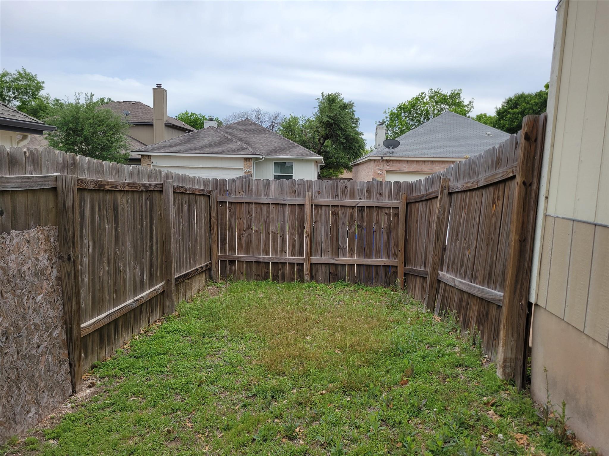 1007 Black Locust Dr, Pflugerville, TX 78660