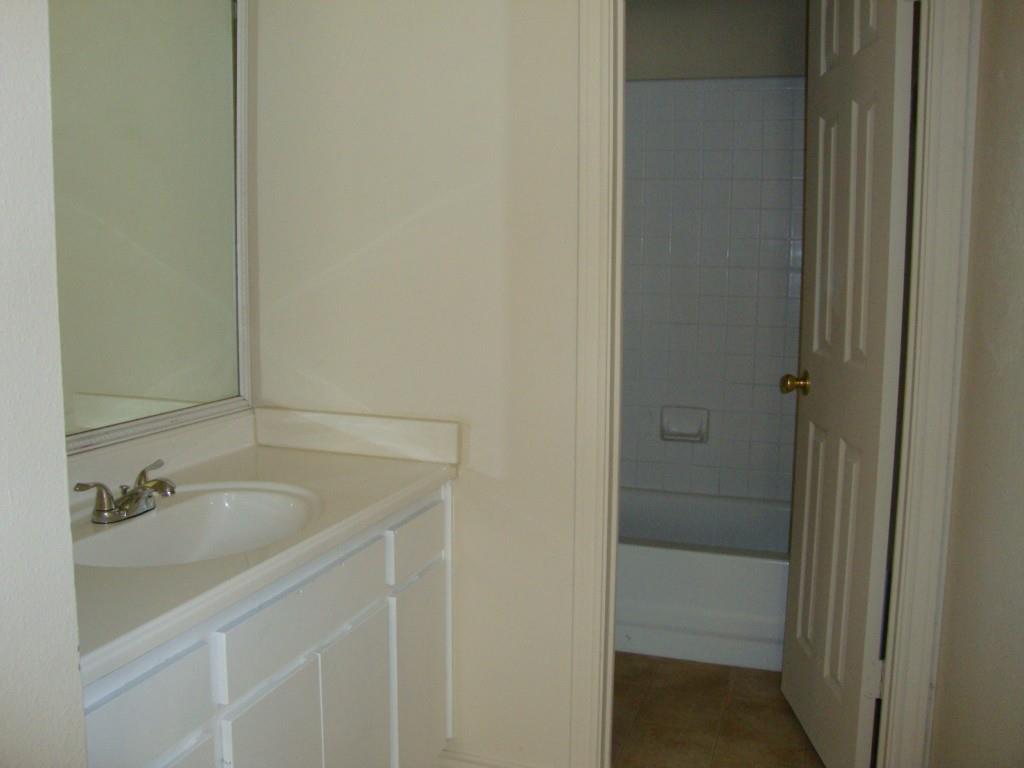 1007 Black Locust Dr, Pflugerville, TX 78660