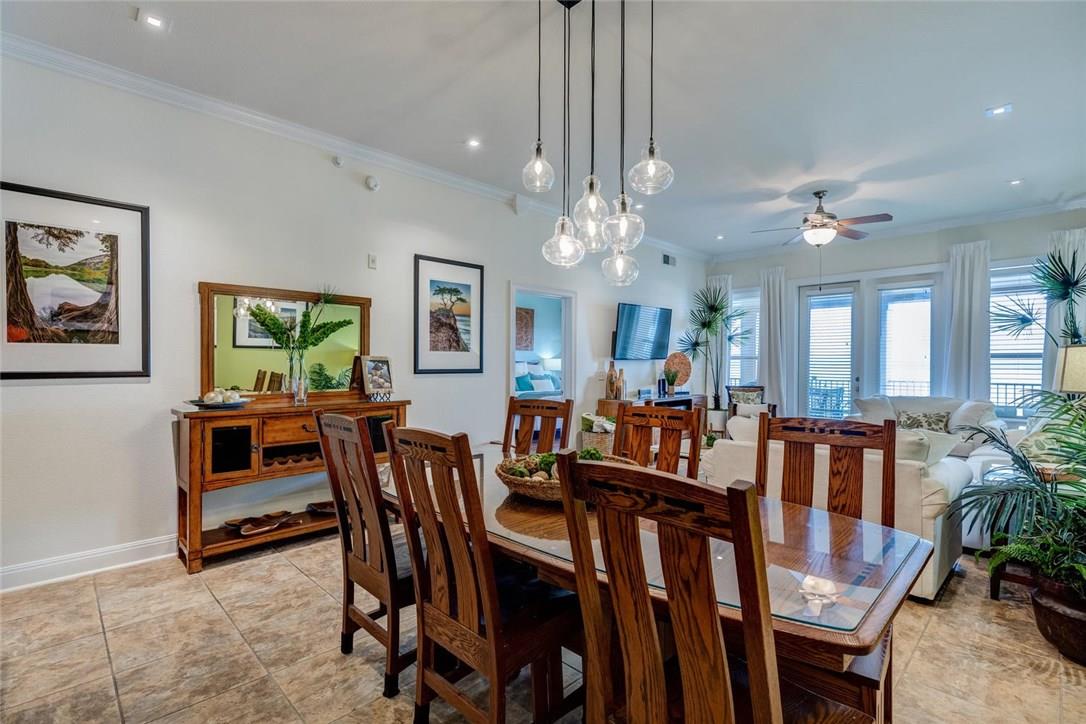 1001 The Cape Rd # 32, Horseshoe Bay, TX 78657