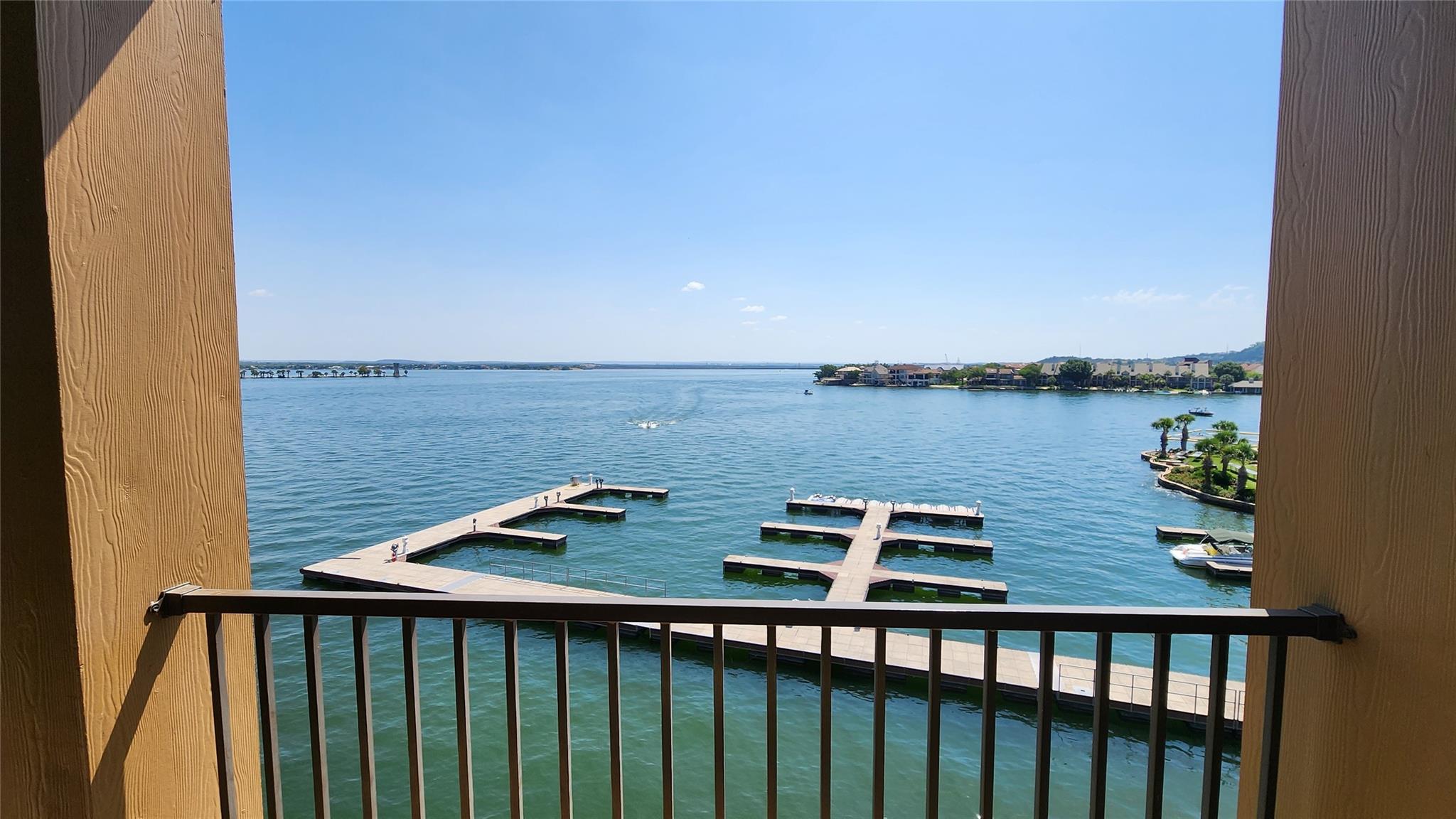 1001 The Cape Rd # 32, Horseshoe Bay, TX 78657
