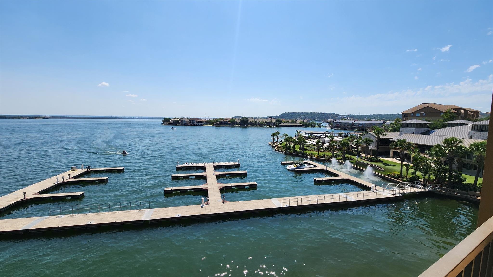 1001 The Cape Rd # 32, Horseshoe Bay, TX 78657