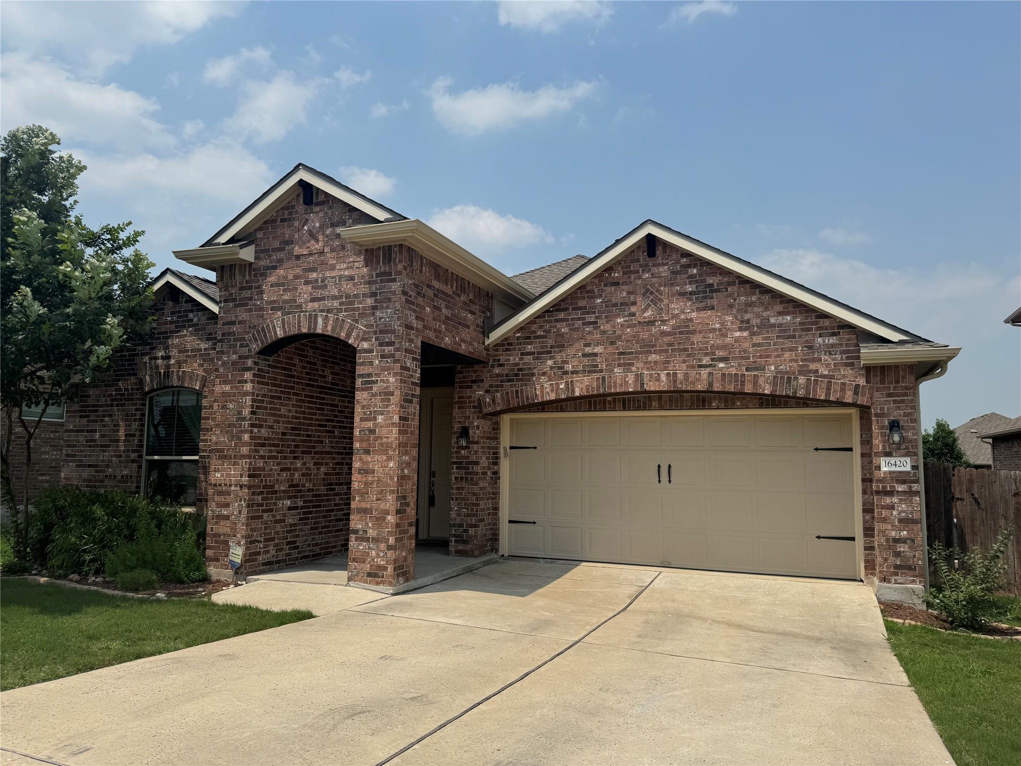 16420 Pienza Dr, Pflugerville, TX 78660
