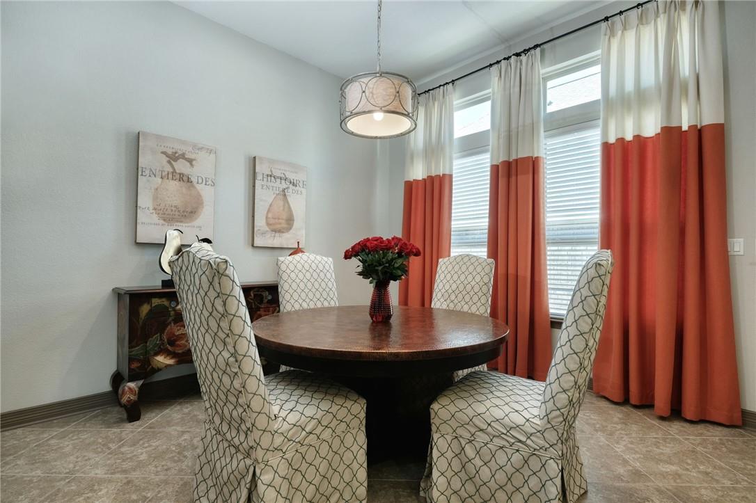 1239 Falling Hills Dr, Georgetown, TX 78628