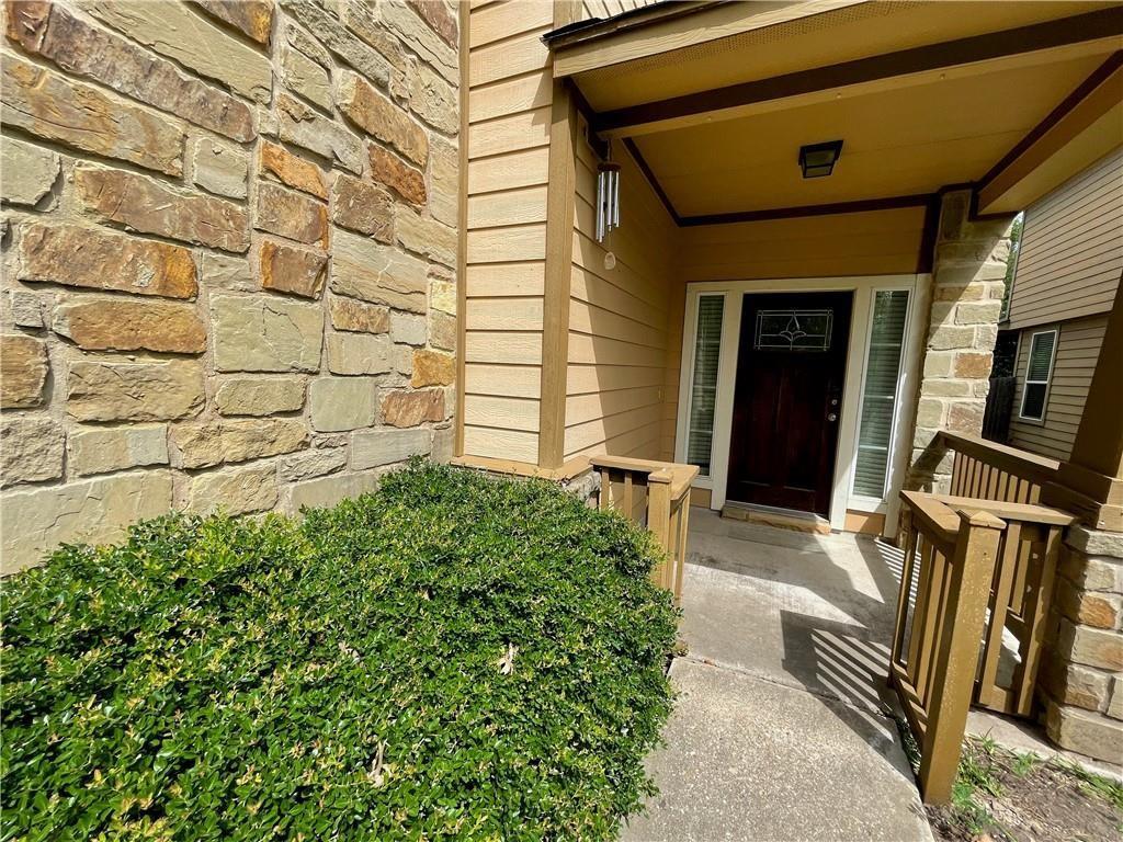 1704 Rockland Dr, Austin, TX 78748