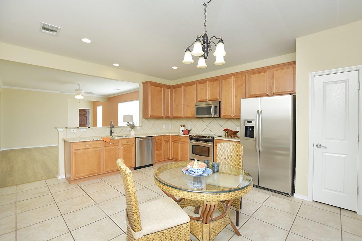 256 Monument Hill Trl, Georgetown, TX 78633