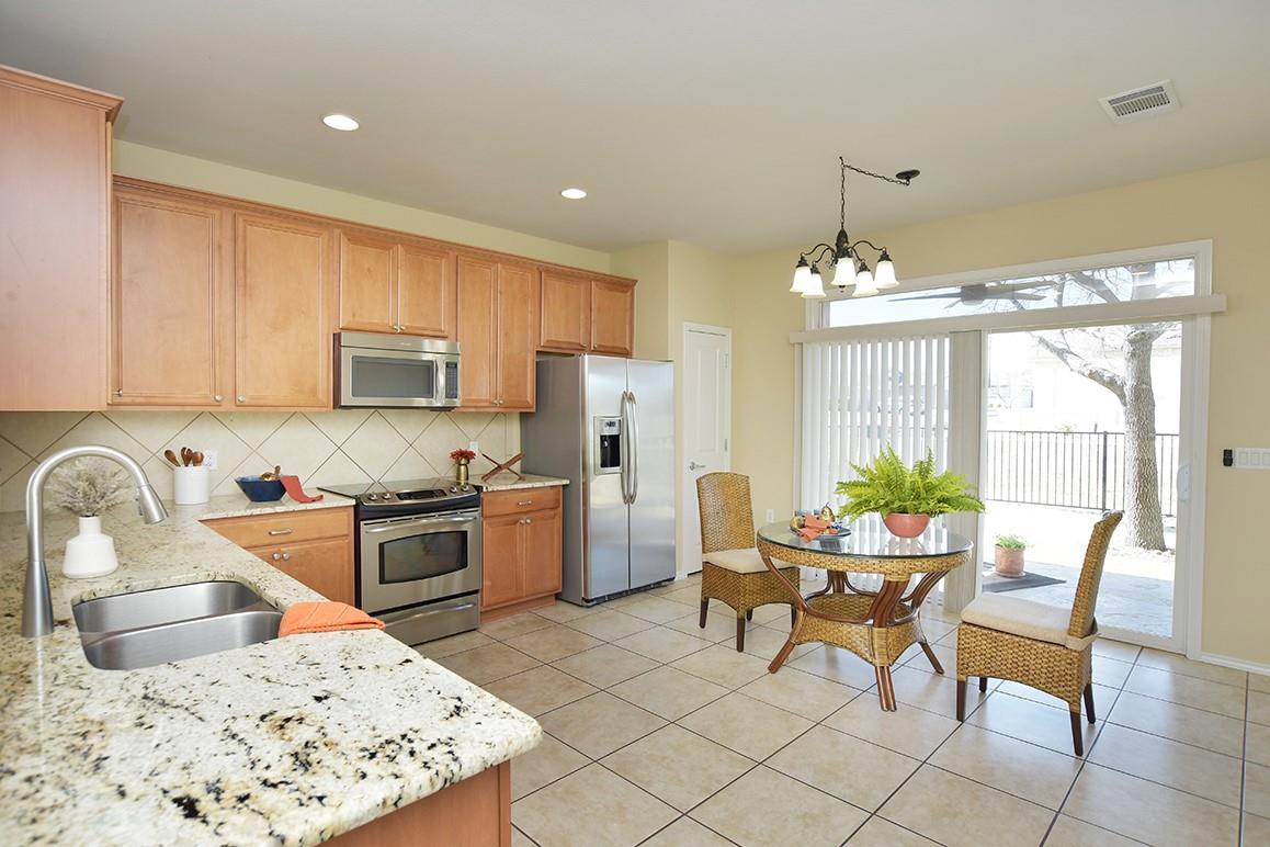 256 Monument Hill Trl, Georgetown, TX 78633