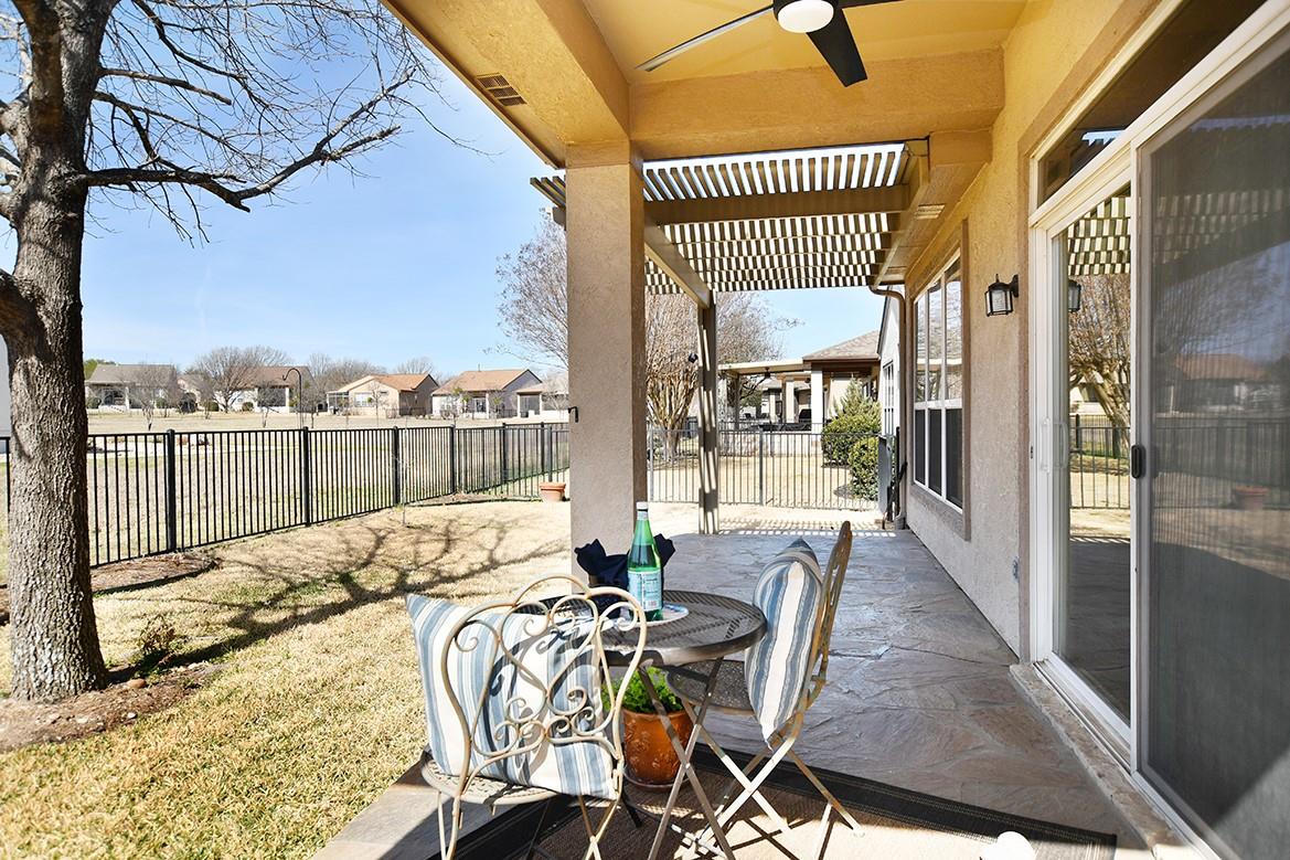 256 Monument Hill Trl, Georgetown, TX 78633