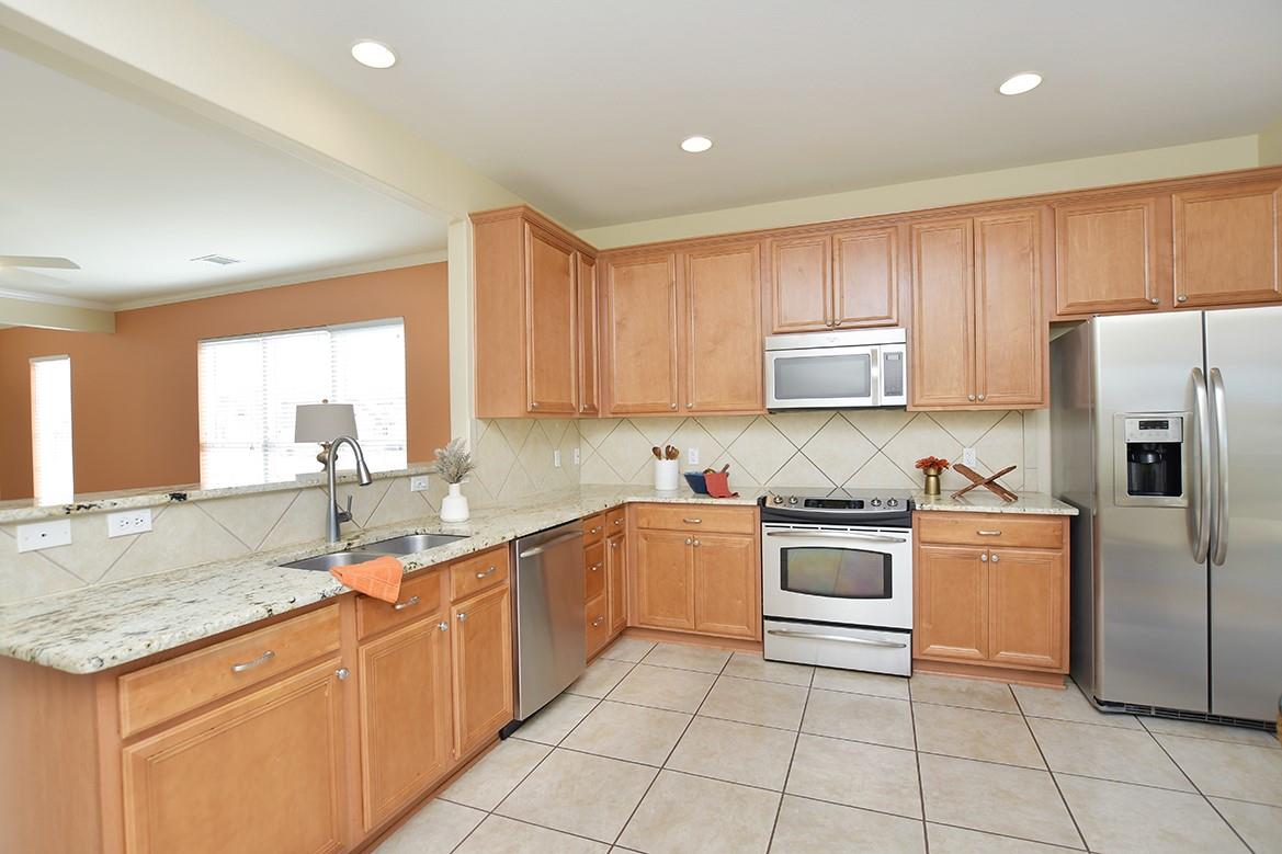 256 Monument Hill Trl, Georgetown, TX 78633