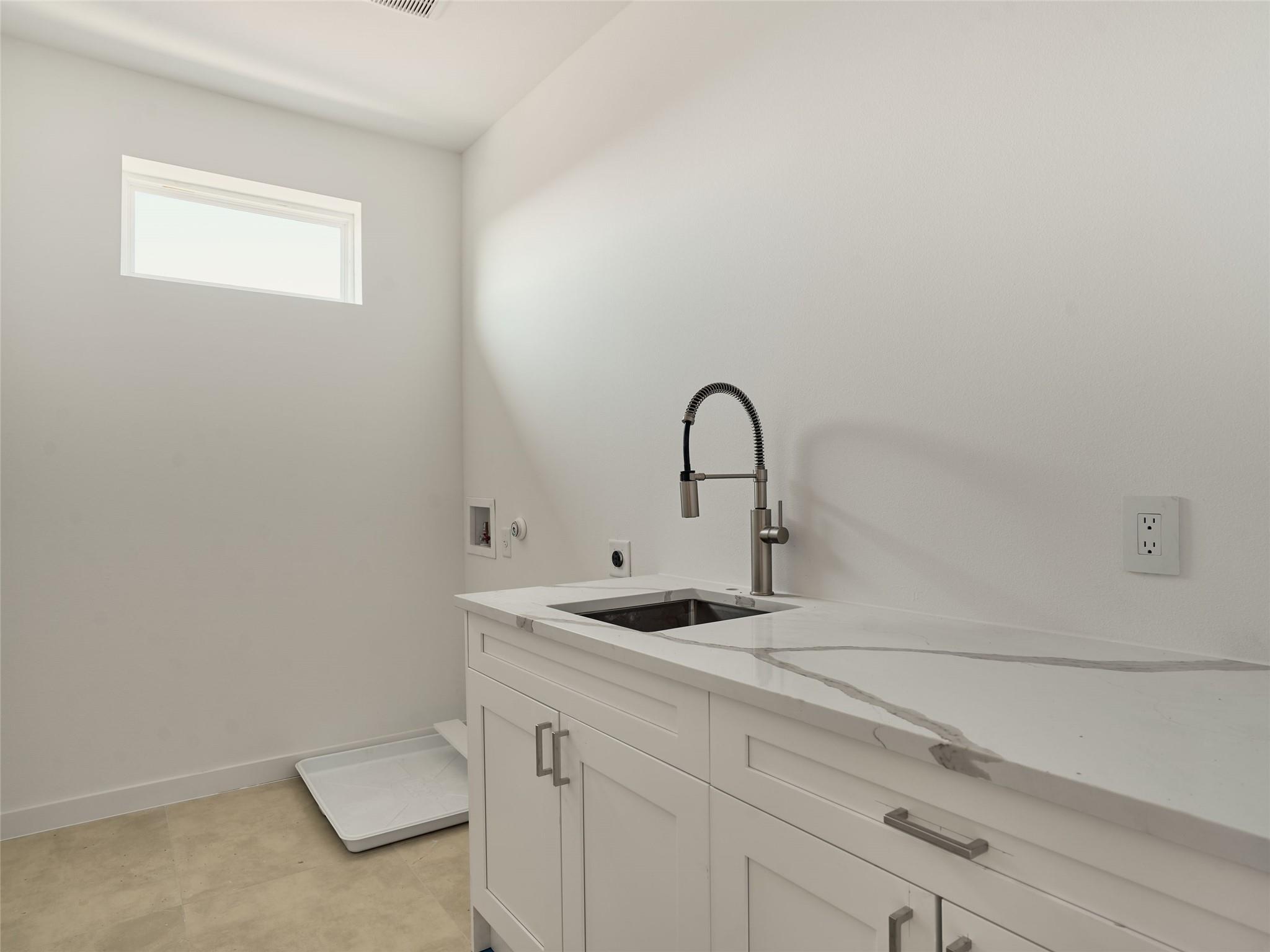 2100 Bighorn, Leander, TX 78641