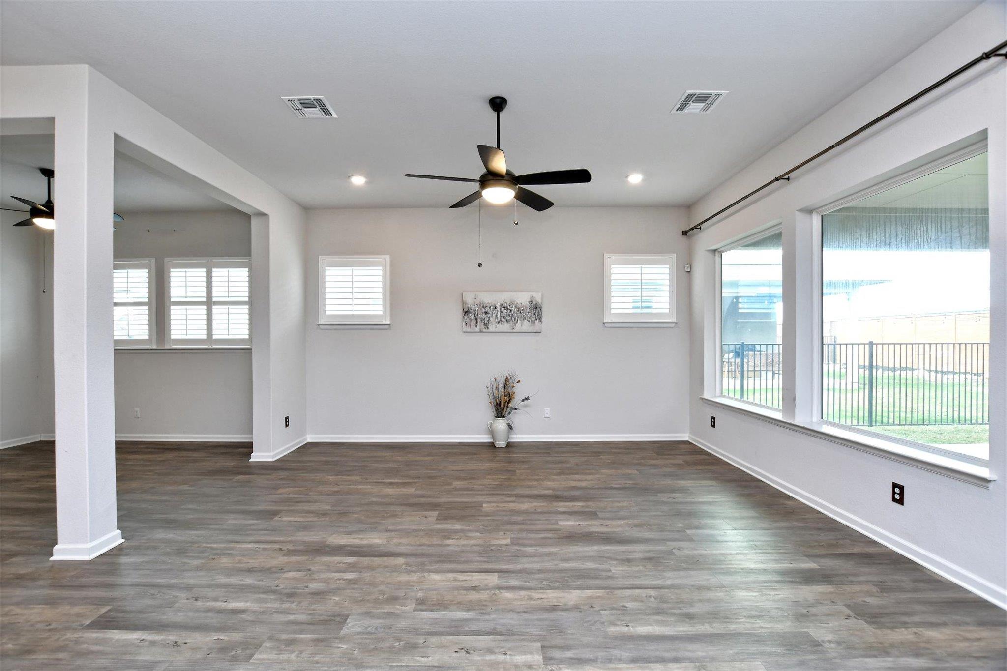 116 Monterey Oak Trl, Georgetown, TX 78628