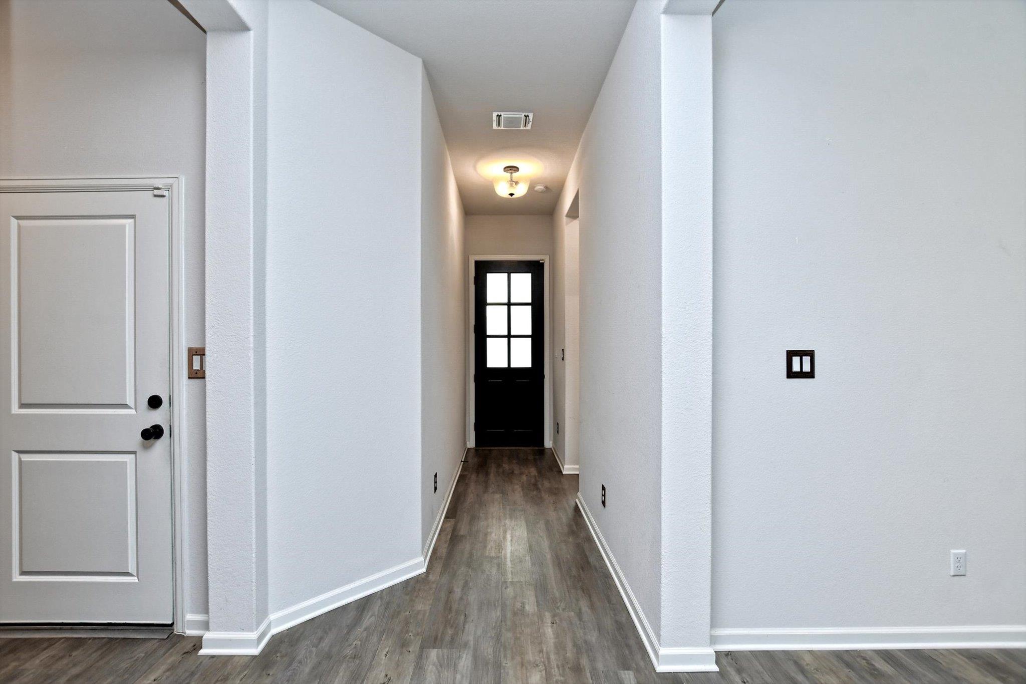 116 Monterey Oak Trl, Georgetown, TX 78628