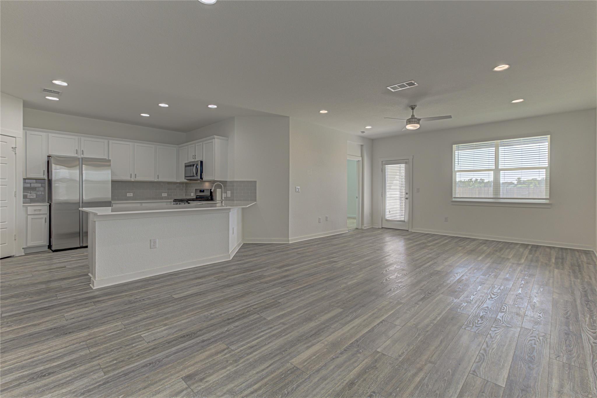 301 Tequiliana Pass, Leander, TX 78641