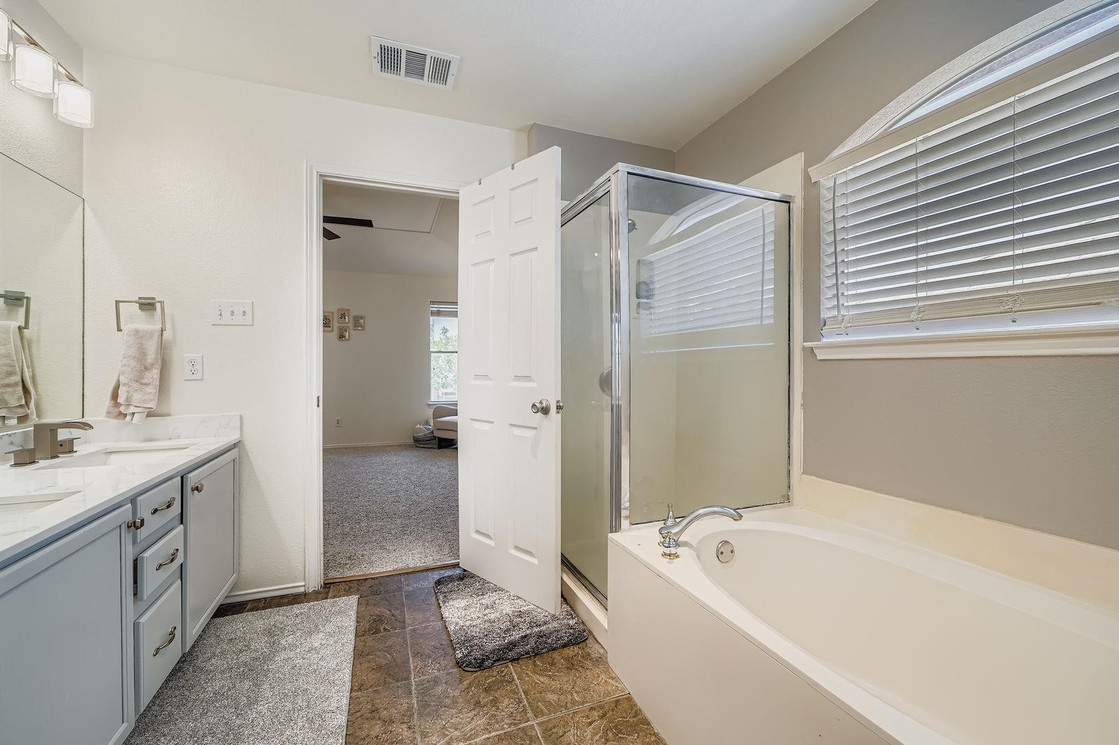 2003 Erika Cv, Round Rock, TX 78664