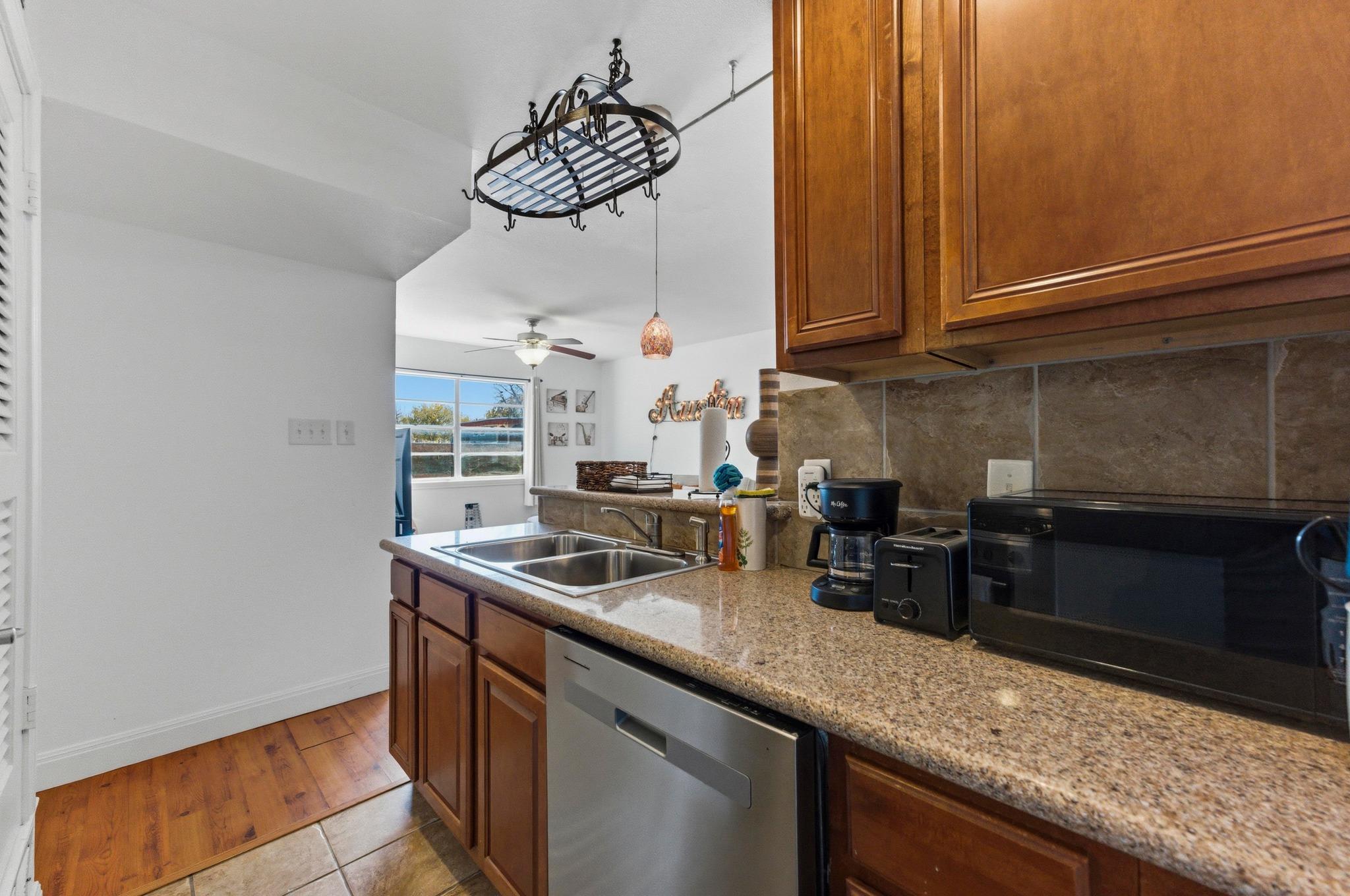 4306 Avenue A # 106, Austin, TX 78751