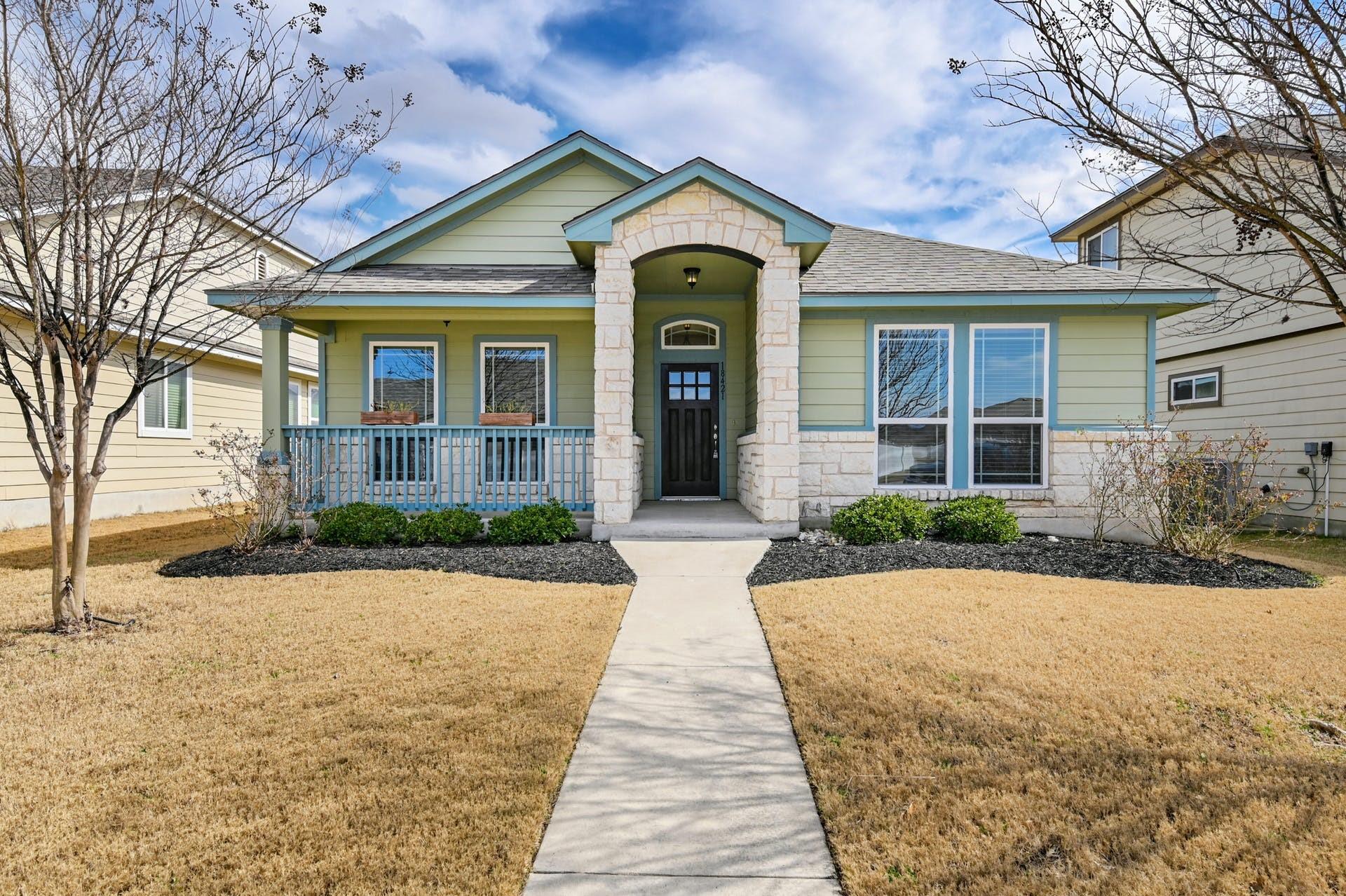18421 Tallgrass Prairie Dr, Pflugerville, TX 78660