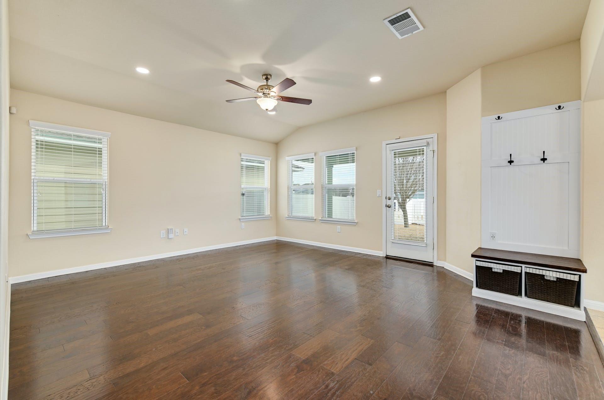 18421 Tallgrass Prairie Dr, Pflugerville, TX 78660