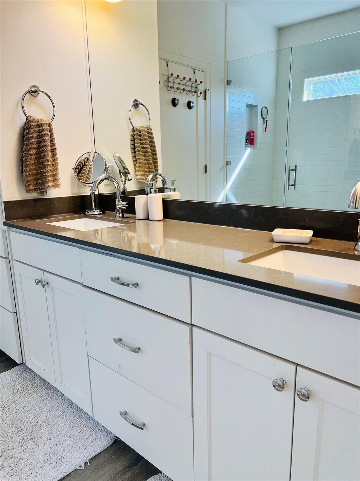 4704 Duval St, Austin, TX 78751