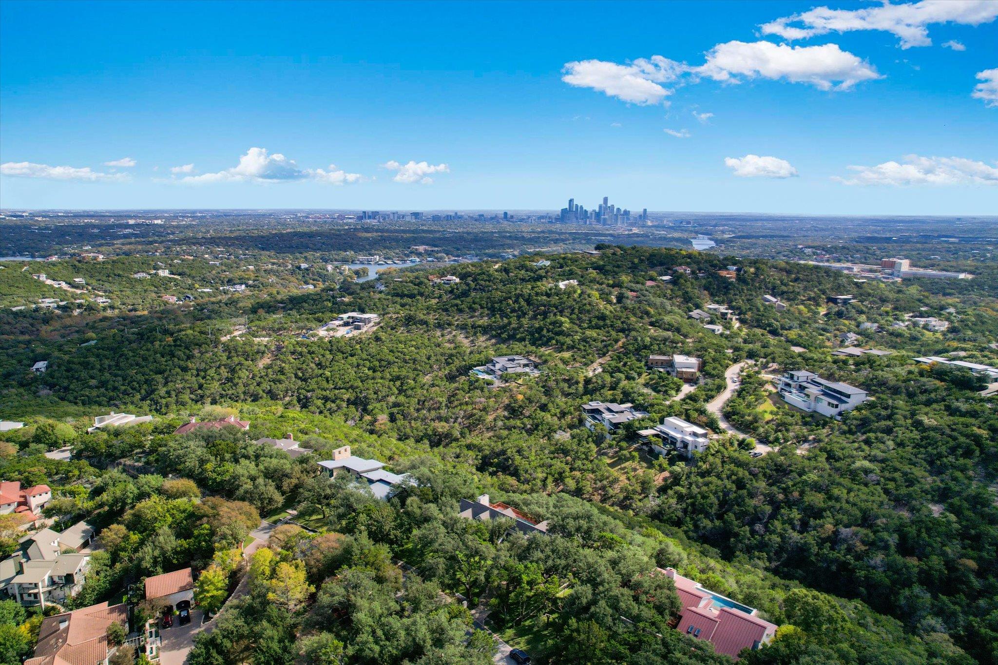 705 Windsong Trl, West Lake Hills, TX 78746