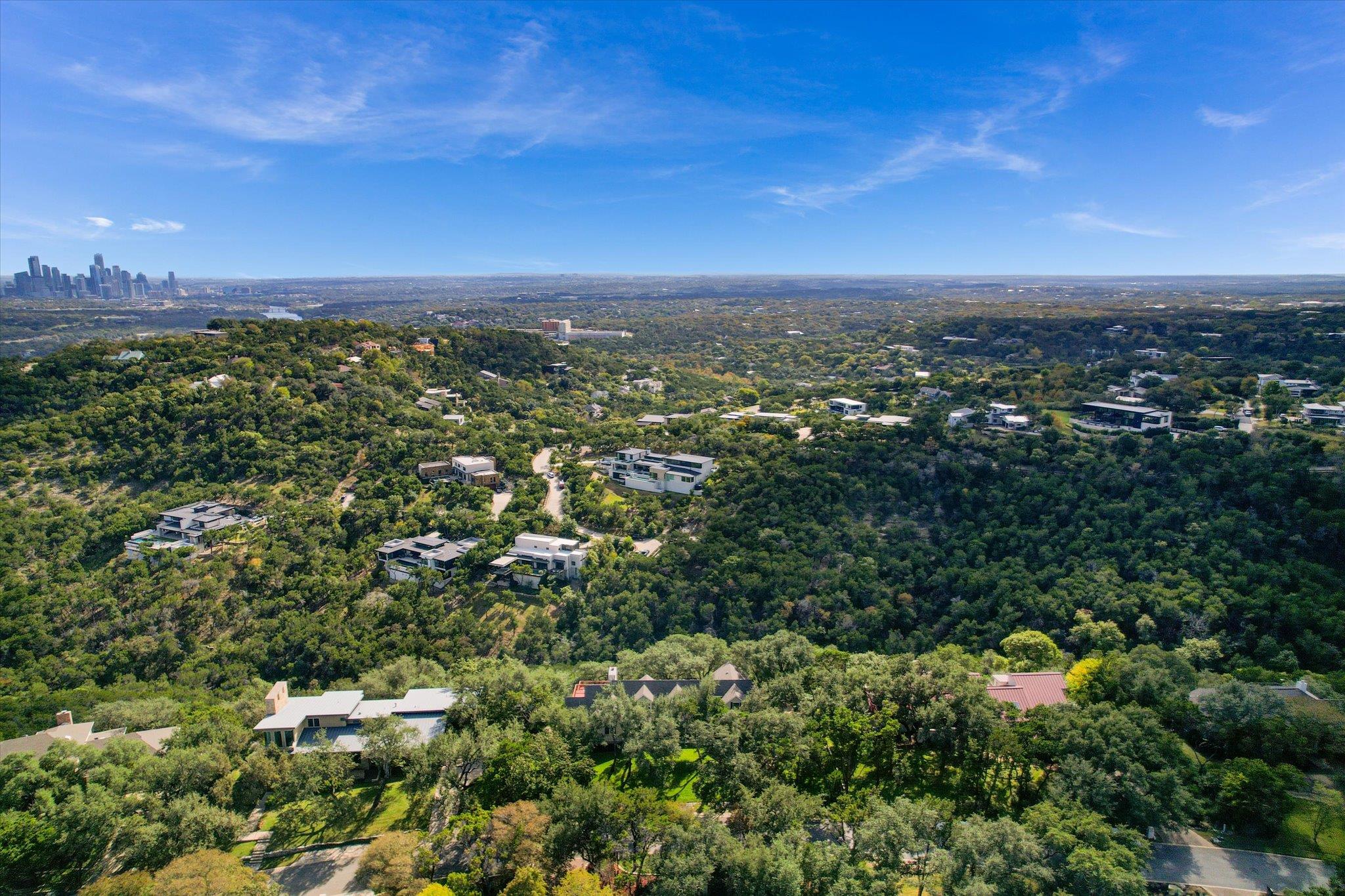 705 Windsong Trl, West Lake Hills, TX 78746