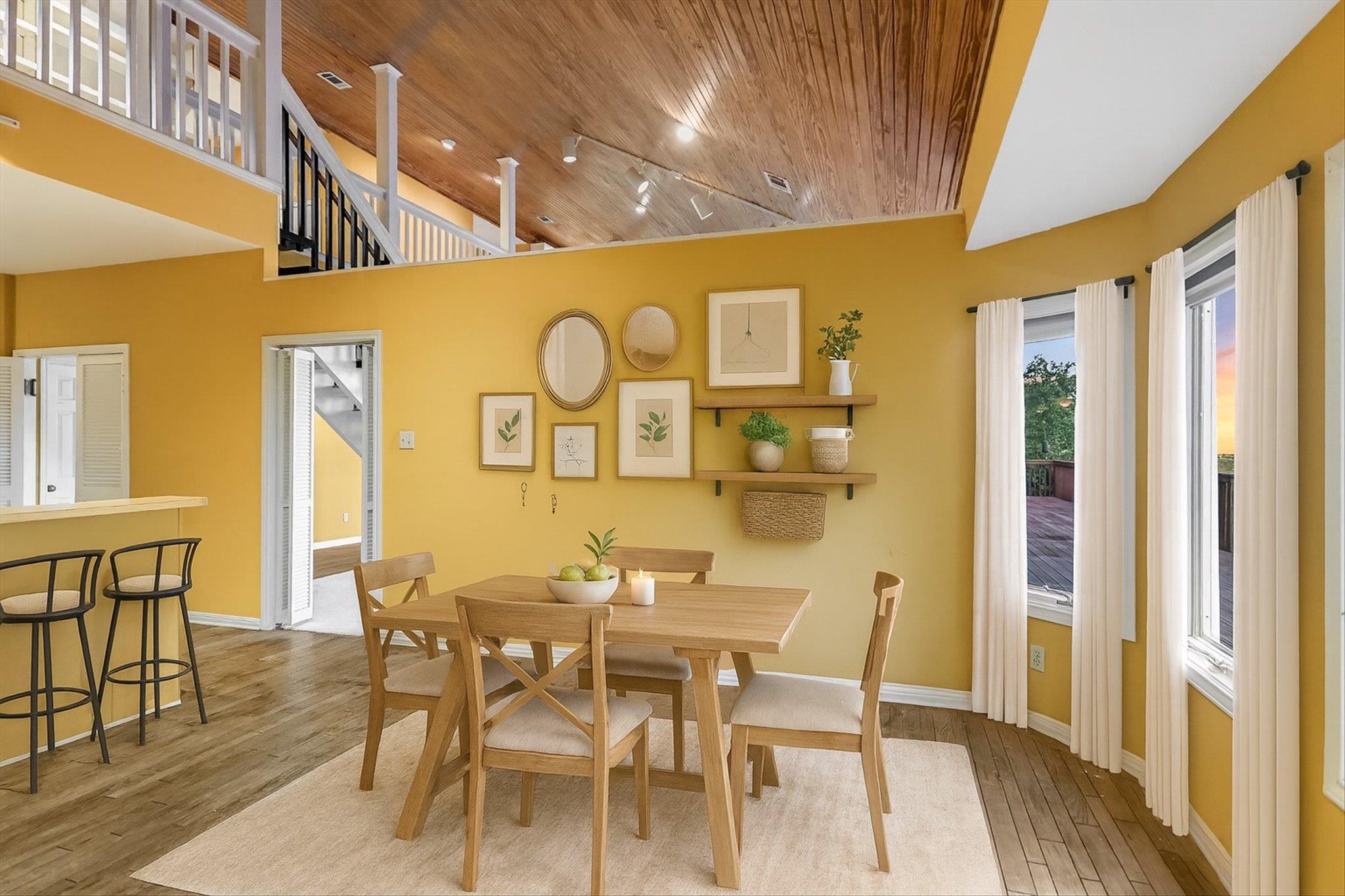 705 Windsong Trl, West Lake Hills, TX 78746