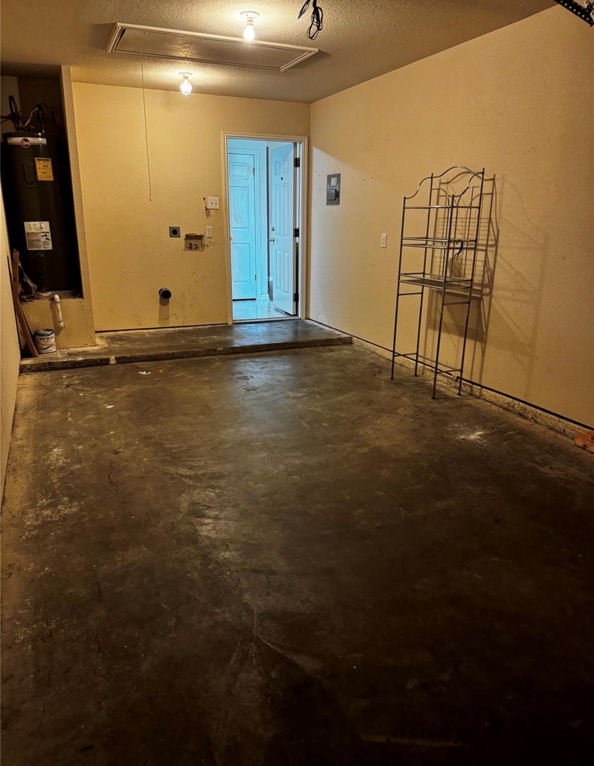 8613 Talyne Chaise Cir # B, Austin, TX 78729