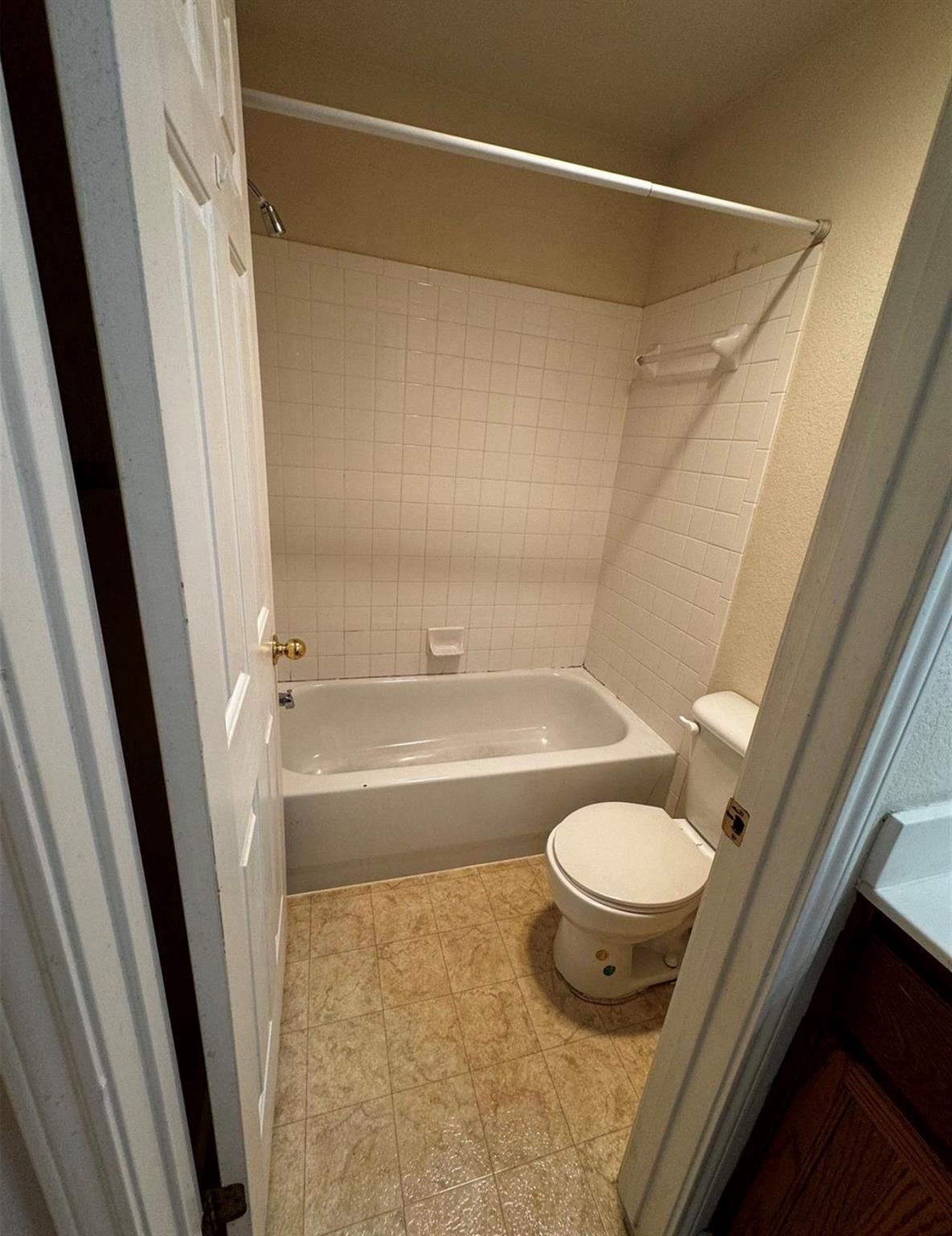 8613 Talyne Chaise Cir # B, Austin, TX 78729