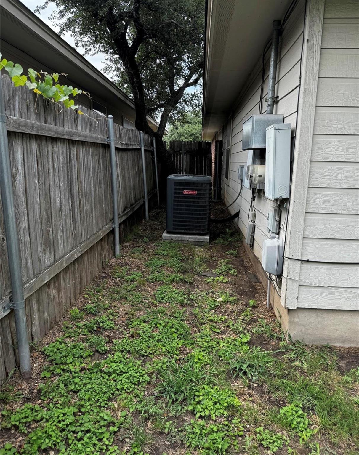 8613 Talyne Chaise Cir # B, Austin, TX 78729