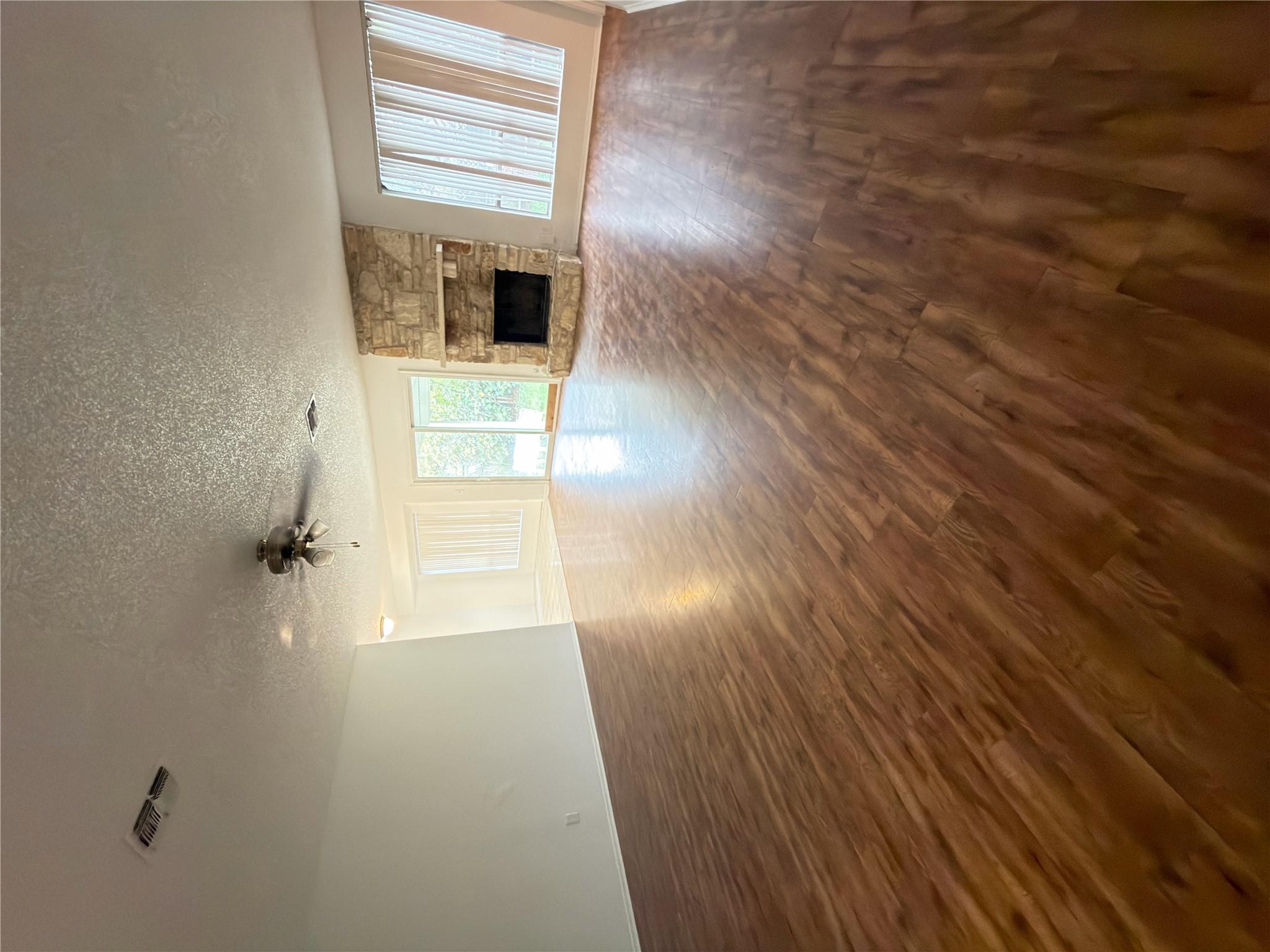 5601 Porsche Ln, Austin, TX 78749