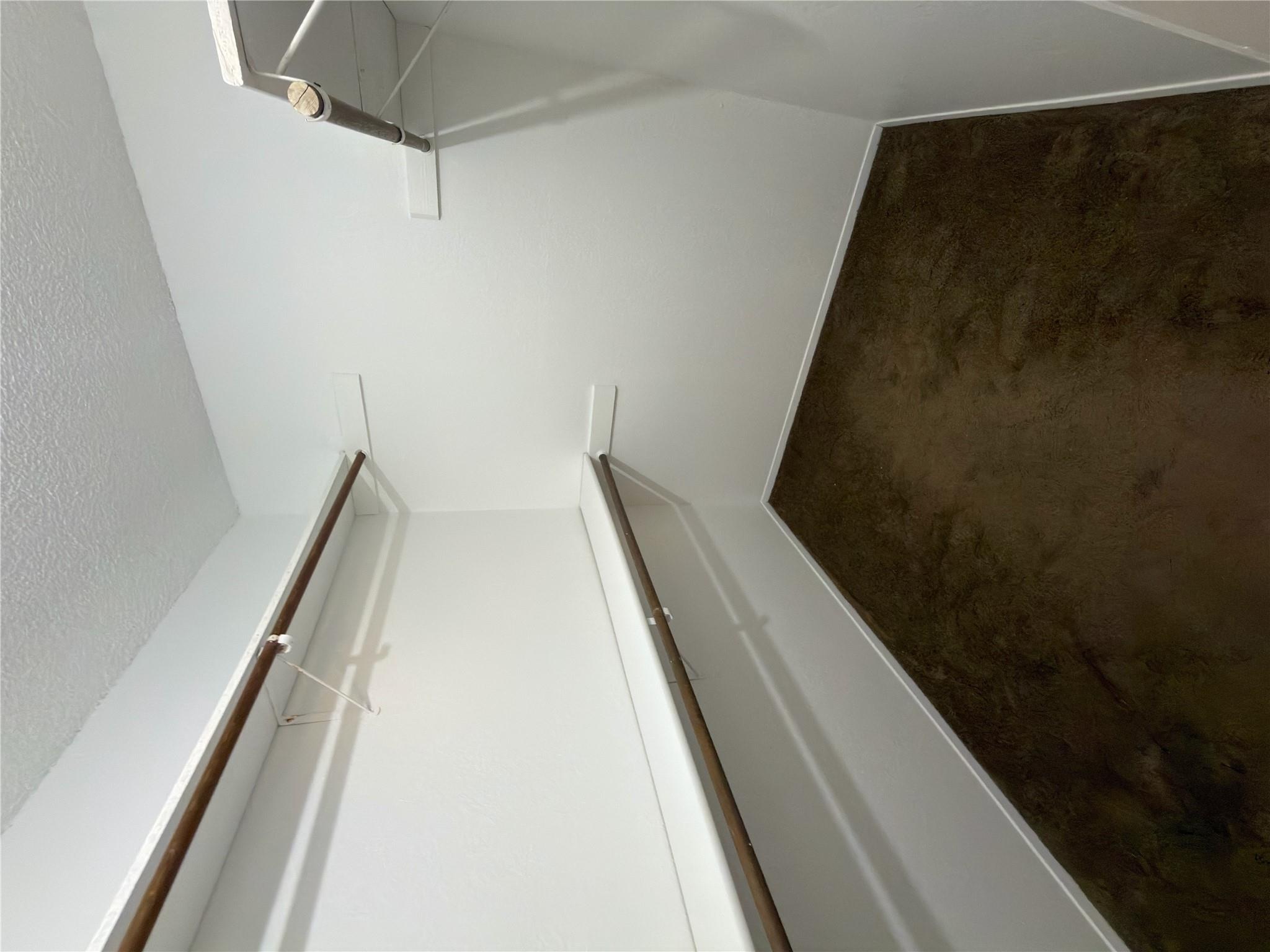 5601 Porsche Ln, Austin, TX 78749