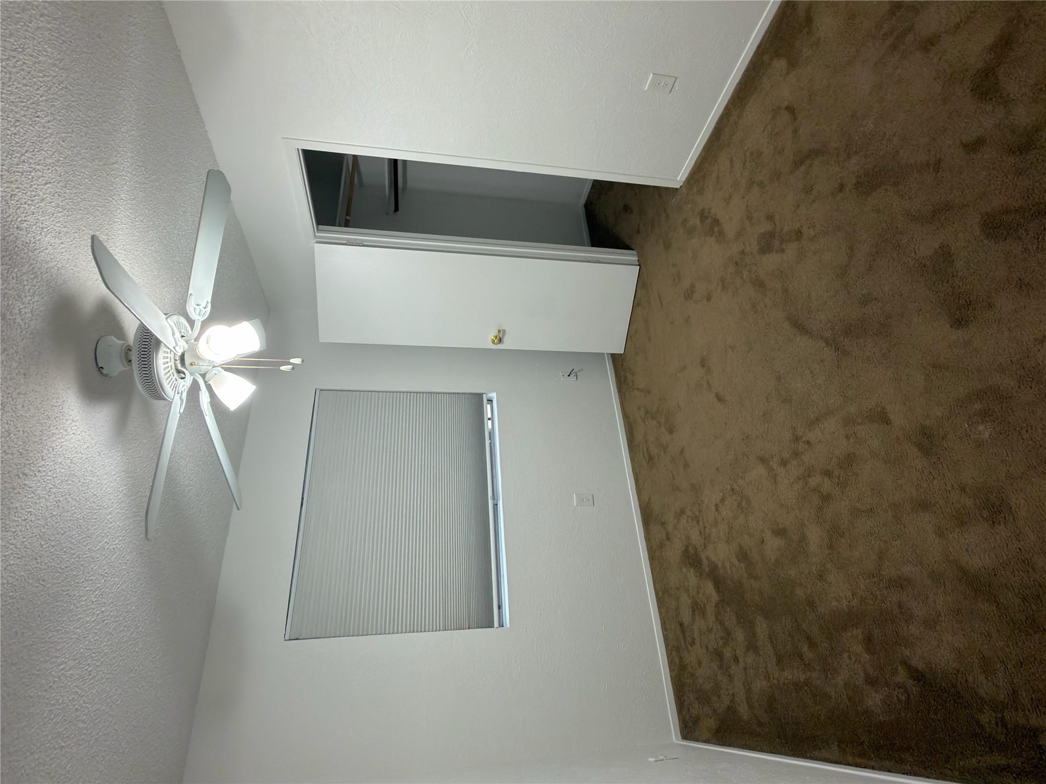 5601 Porsche Ln, Austin, TX 78749