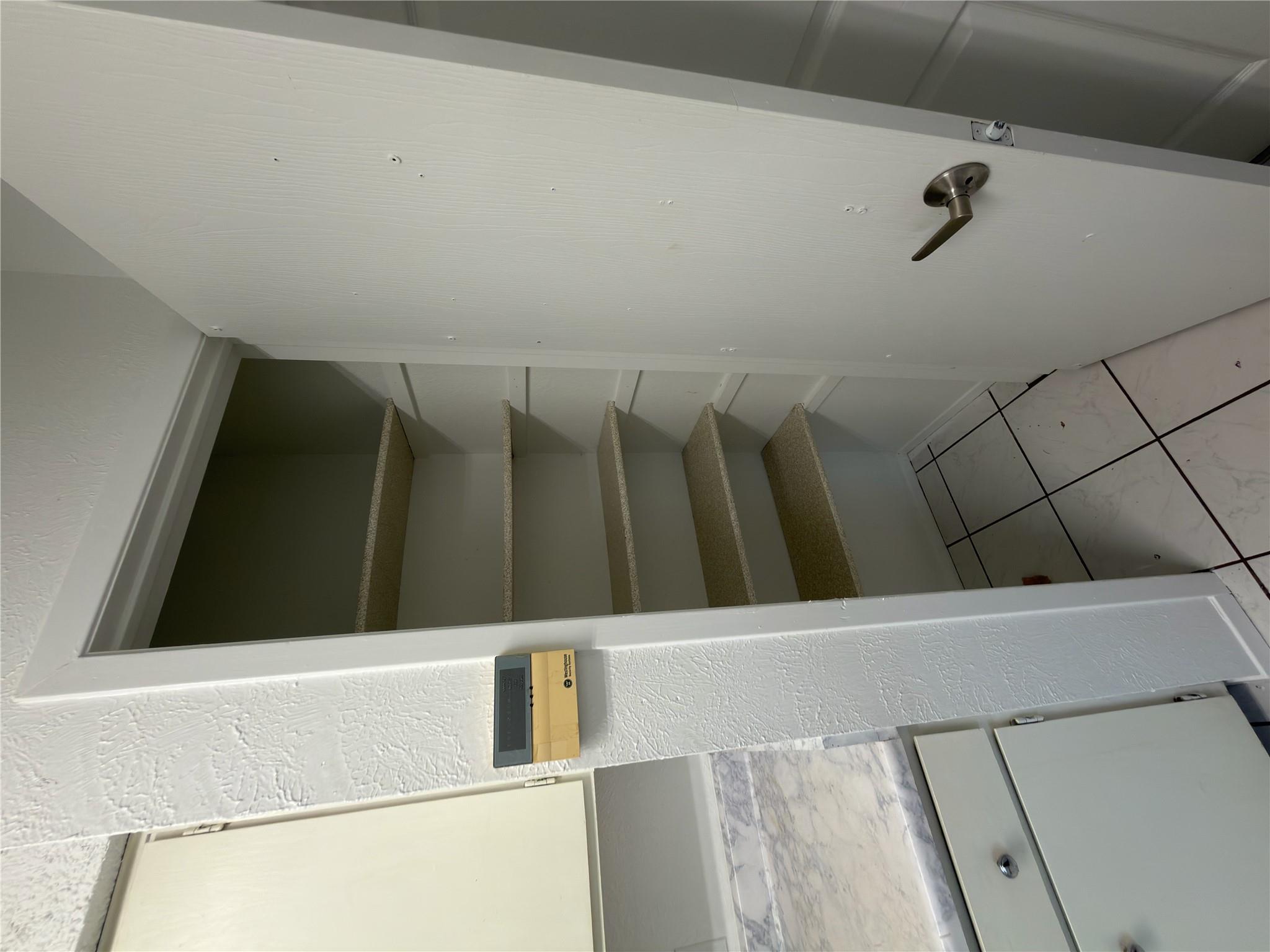 5601 Porsche Ln, Austin, TX 78749