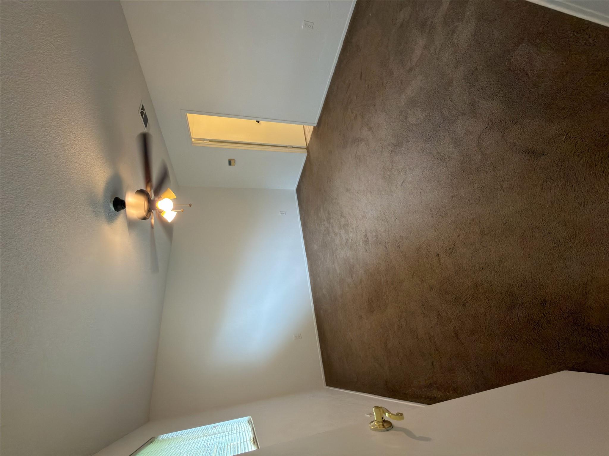 5601 Porsche Ln, Austin, TX 78749