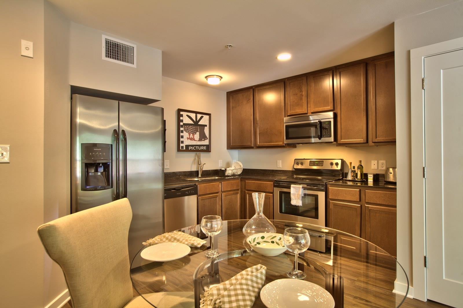 924 E 51st St # 106, Austin, TX 78751