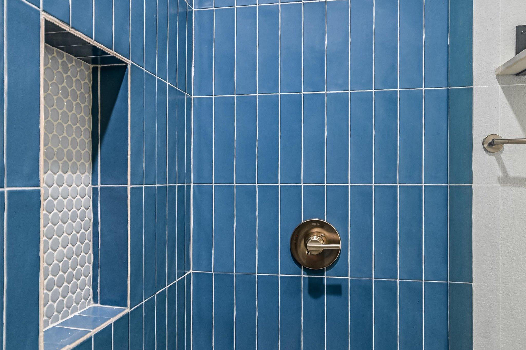 122 SHADY BLUFF Dr, Wimberley, TX 78676