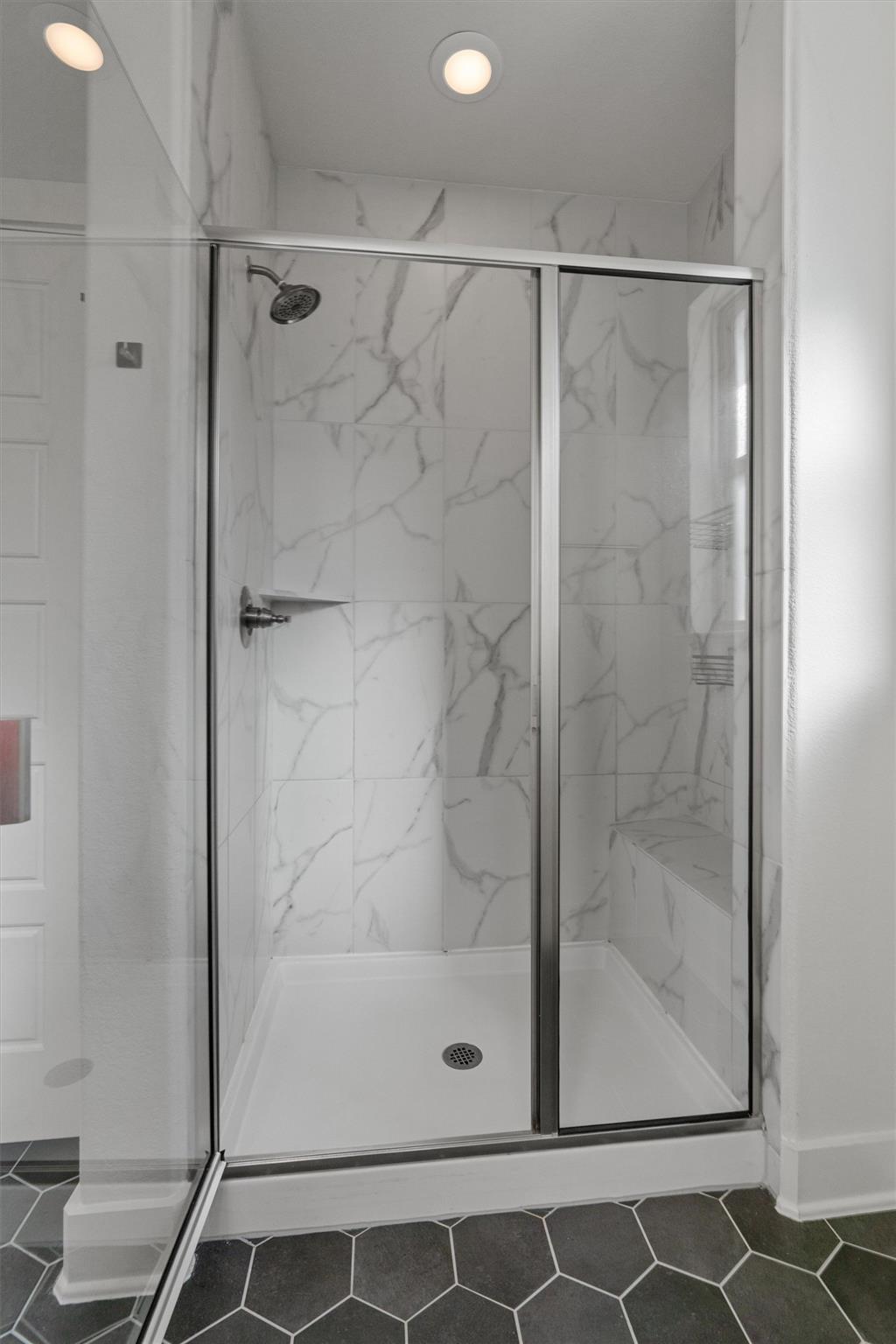 8707 Alderman Dr, Austin, TX 78747