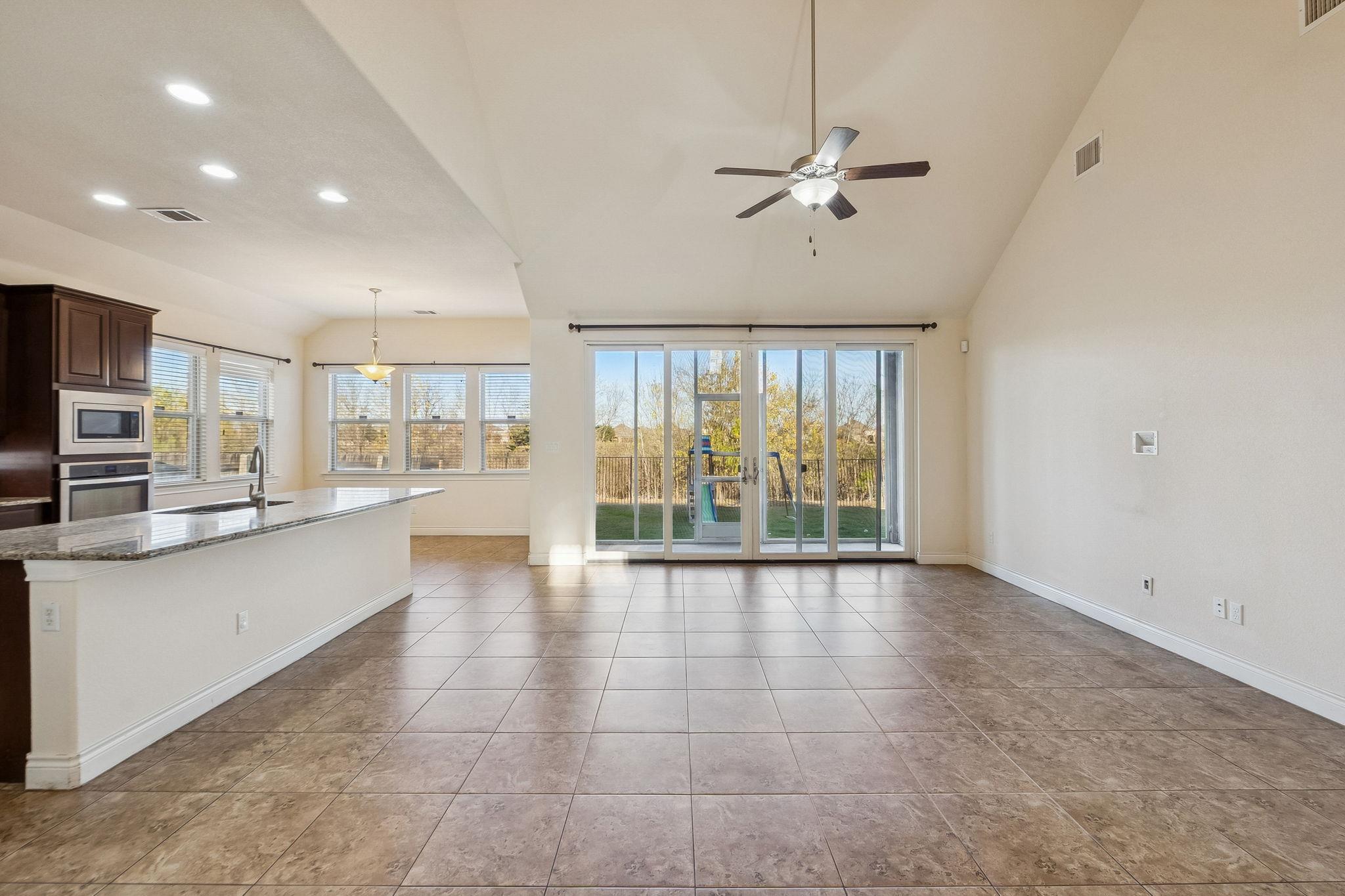 3900 Crispin Hall Ln, Pflugerville, TX 78660