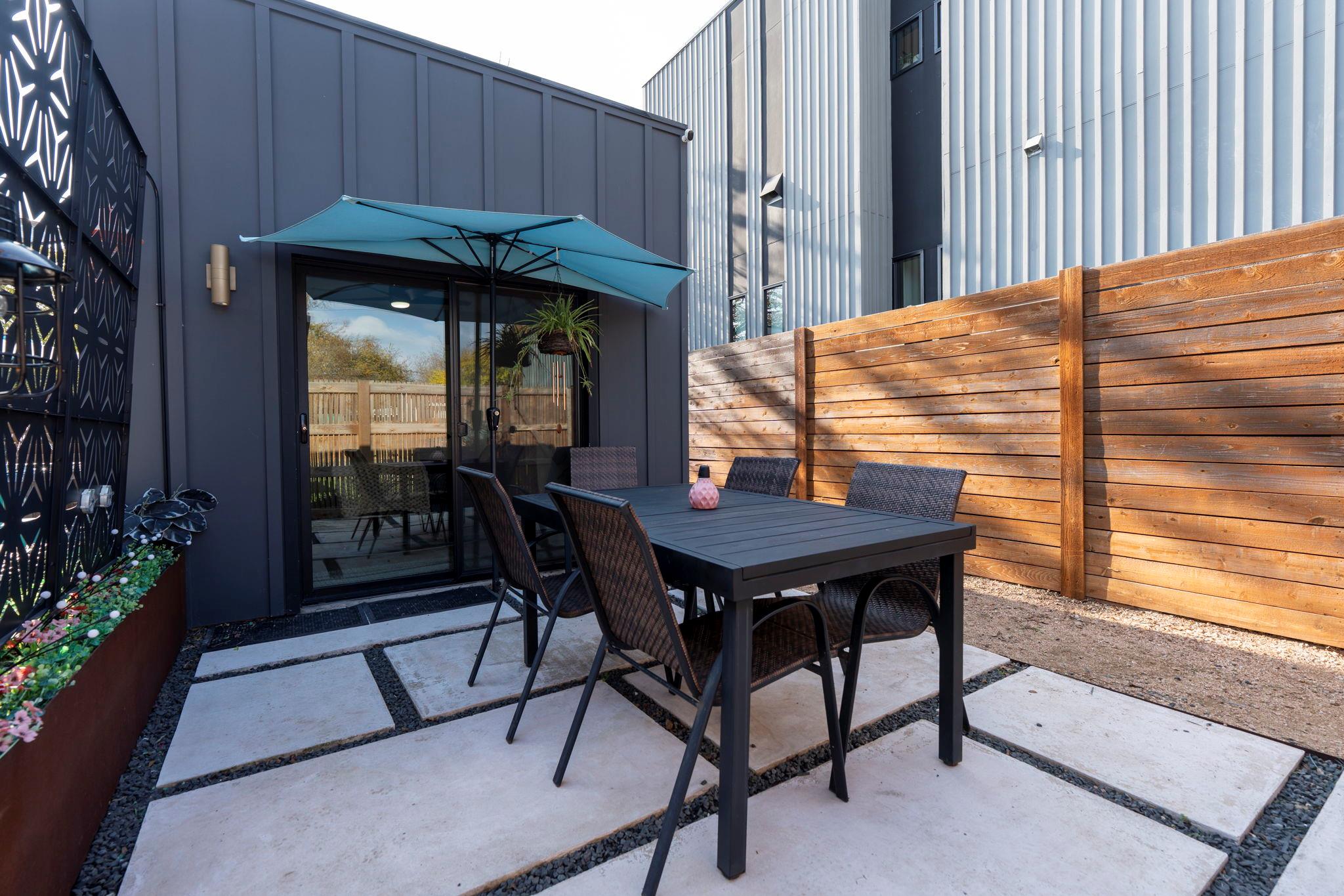 7525 Delafield Ln # B, Austin, TX 78752