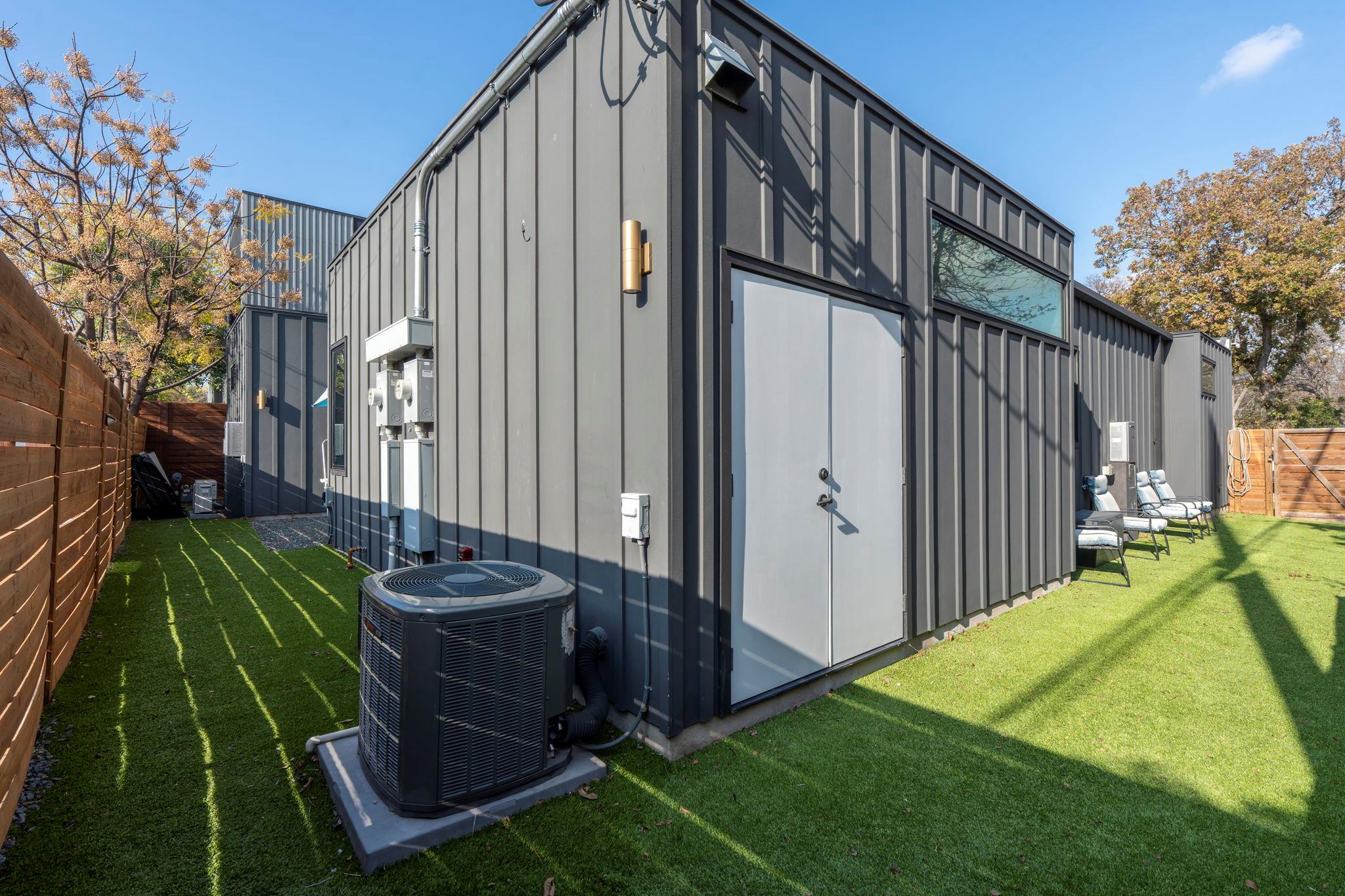 7525 Delafield Ln # B, Austin, TX 78752