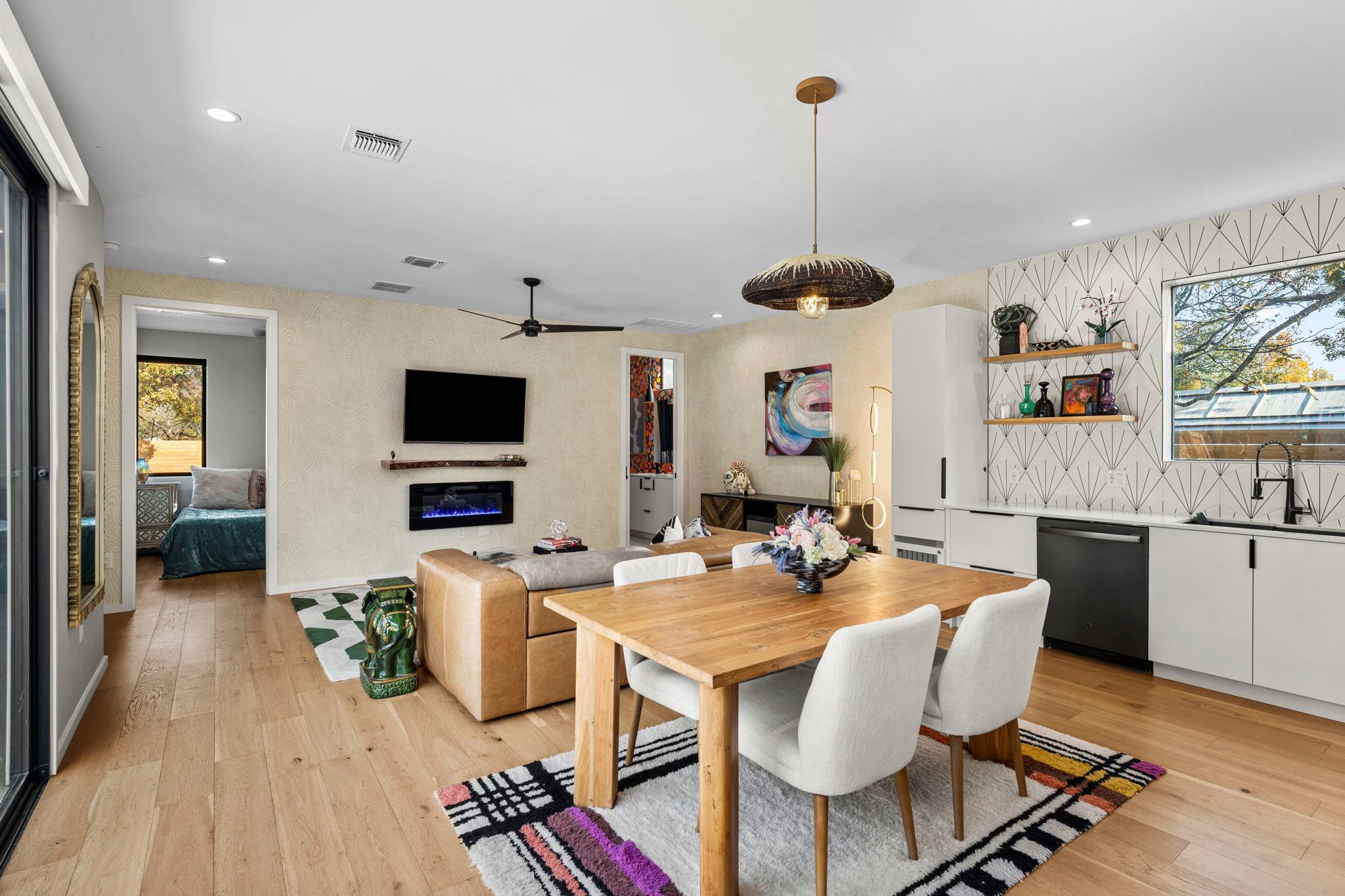 7525 Delafield Ln # B, Austin, TX 78752