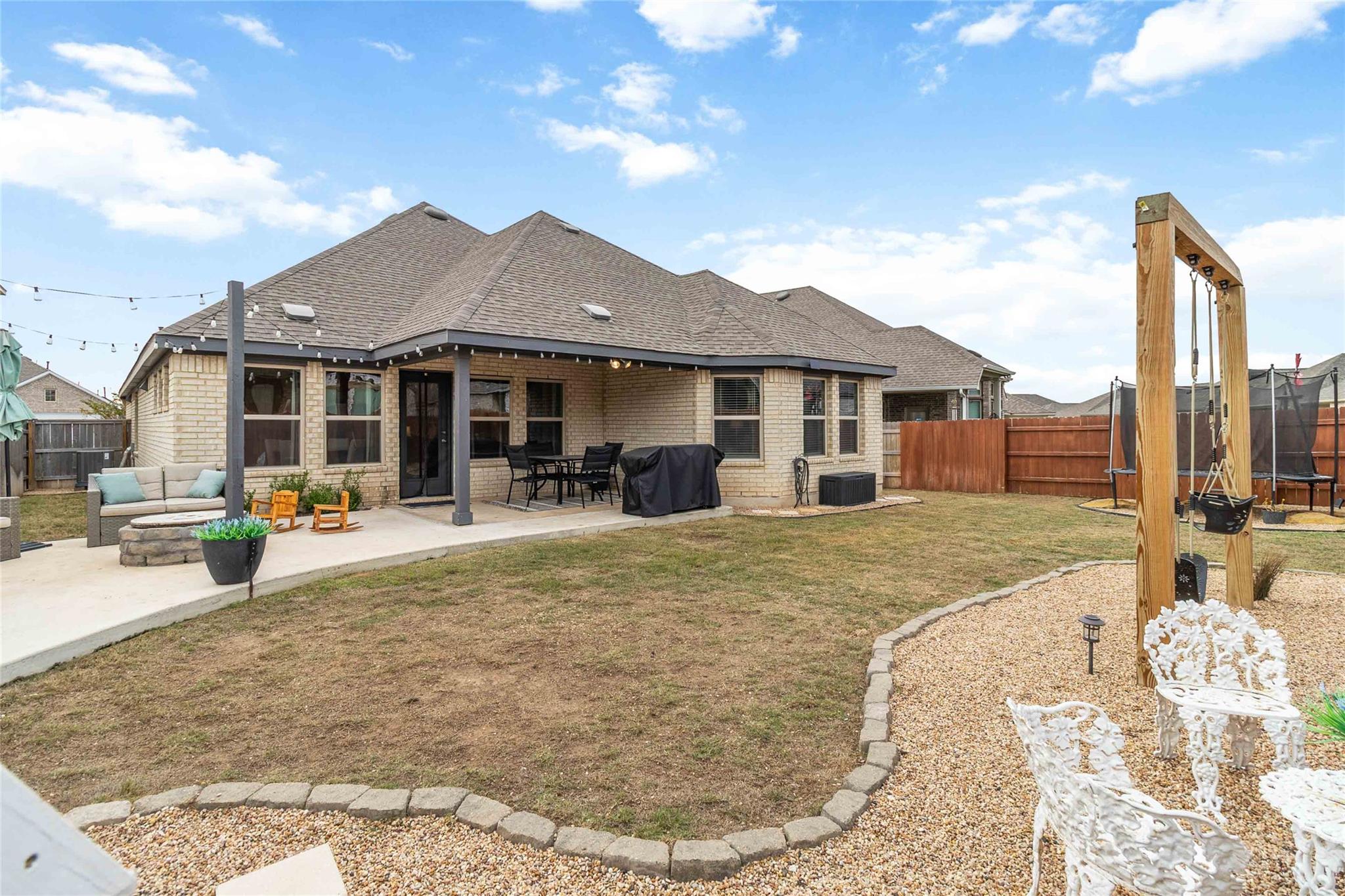 116 Acacia Pass, Bastrop, TX 78602