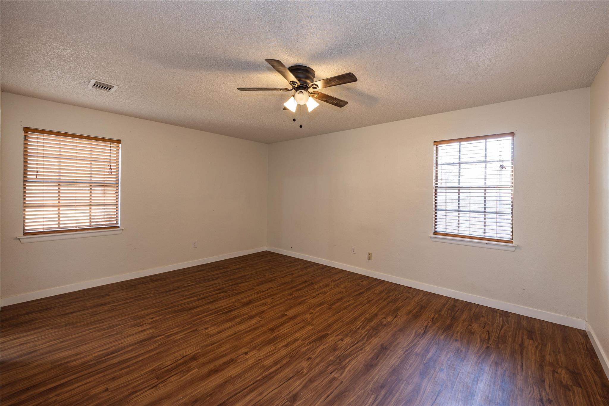 39 La Buena Vista Dr, Wimberley, TX 78676