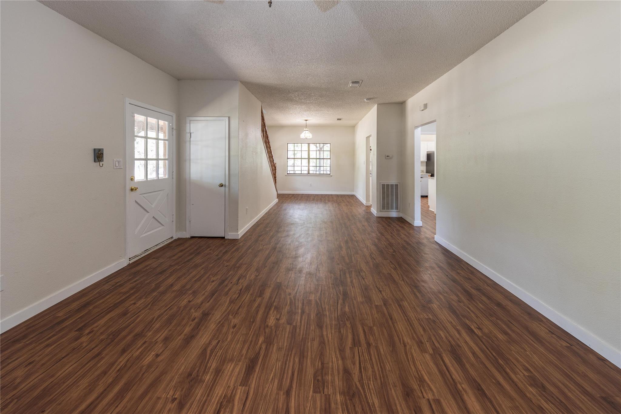 39 La Buena Vista Dr, Wimberley, TX 78676