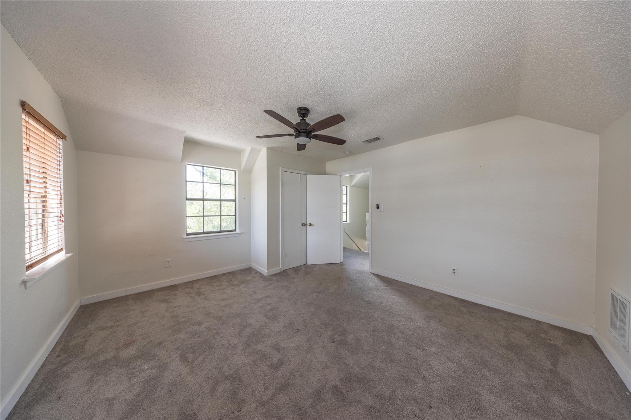 39 La Buena Vista Dr, Wimberley, TX 78676