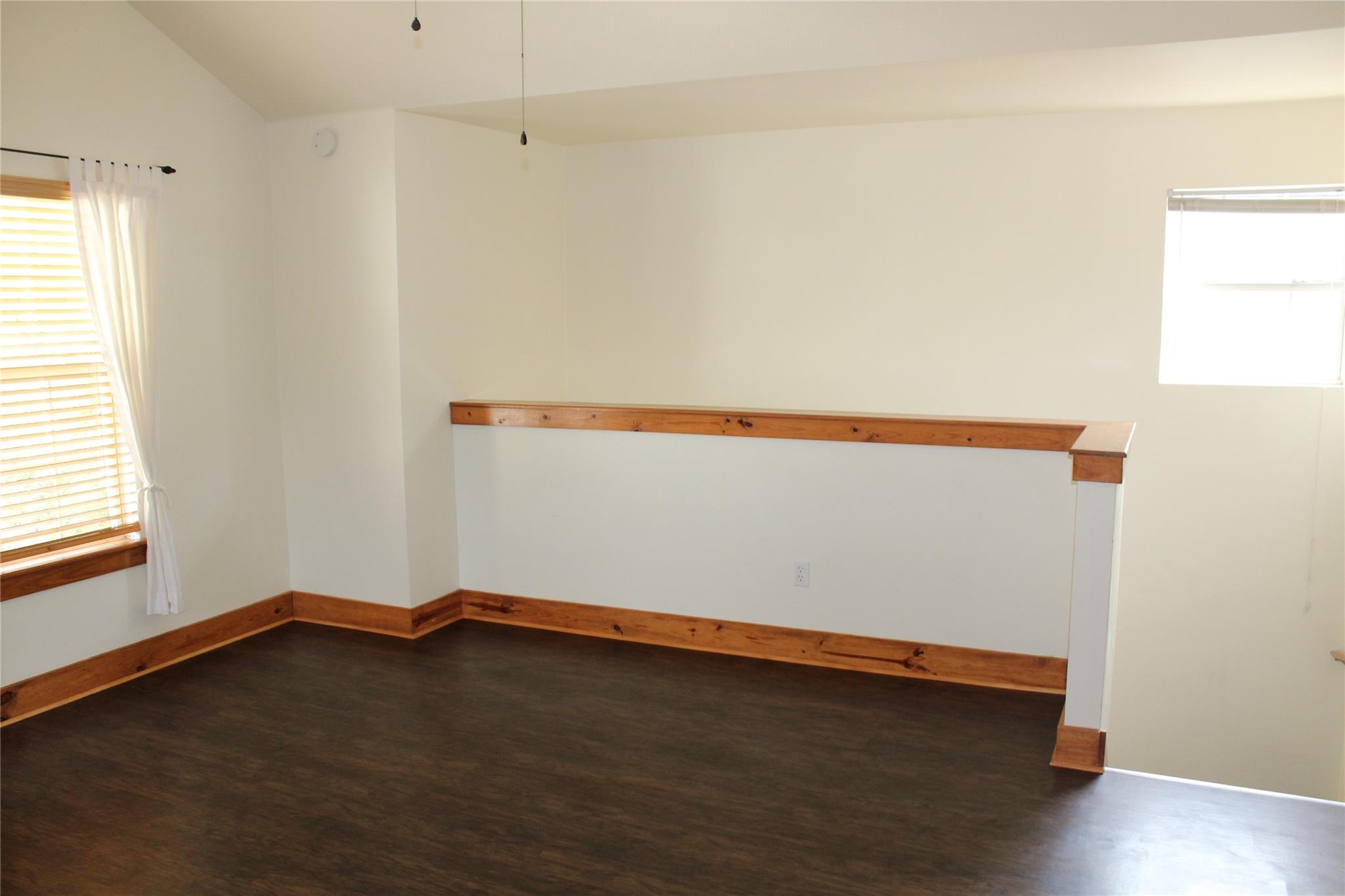 107 S Laurelwood Dr # B, Austin, TX 78733