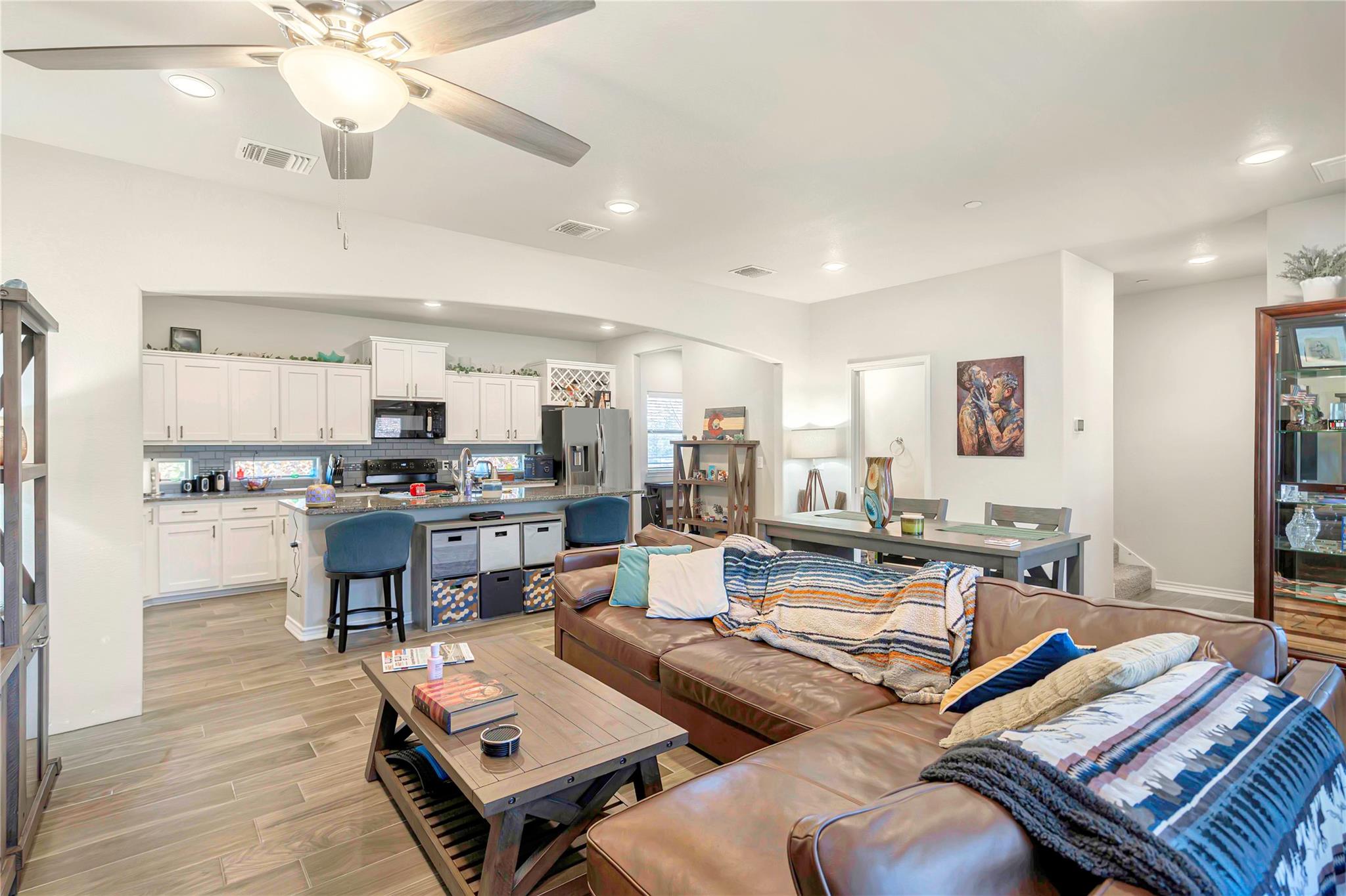 217 Birch Oak Ln, Georgetown, TX 78628