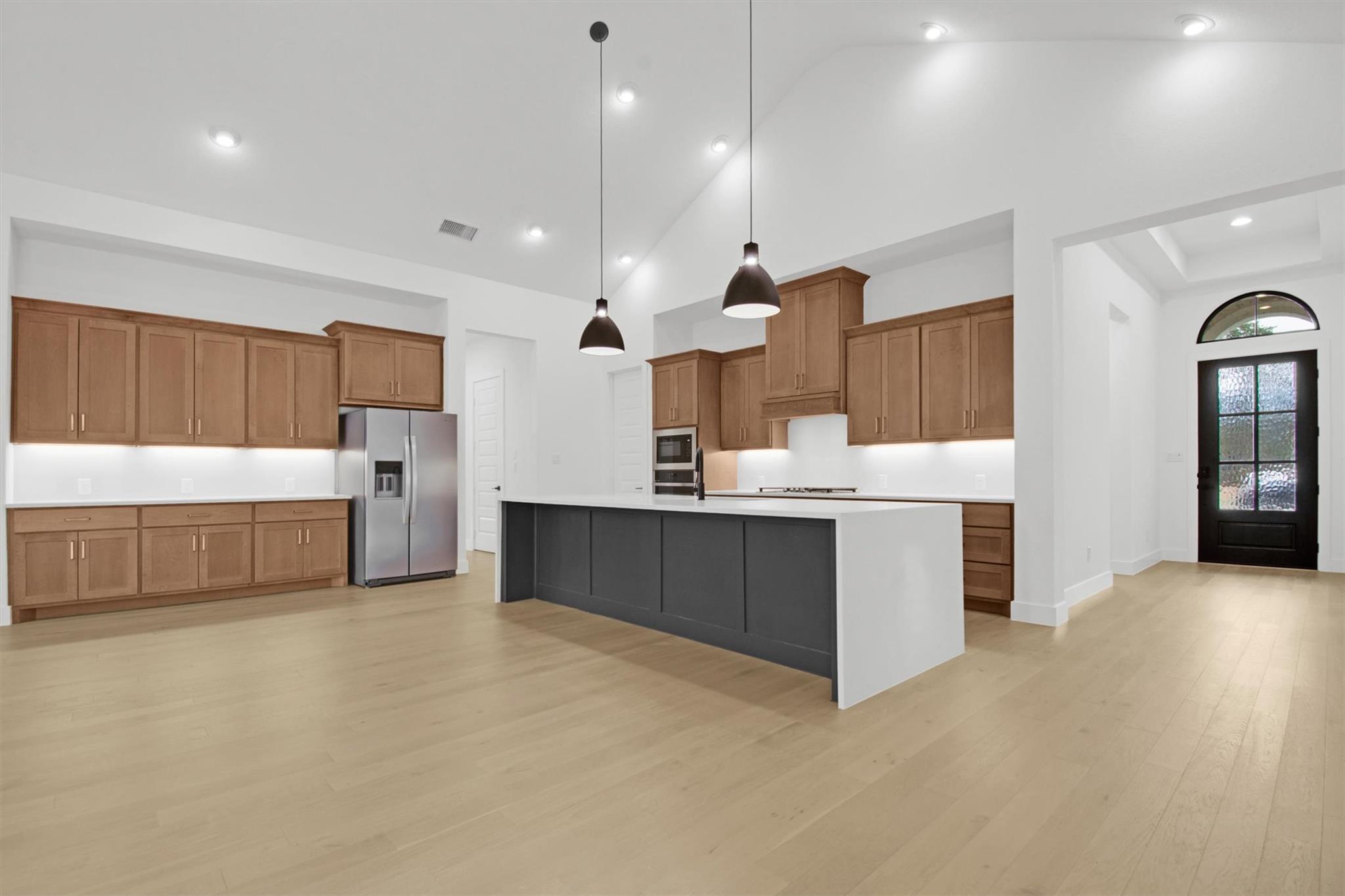 275 Bird Holw, Austin, TX 78737