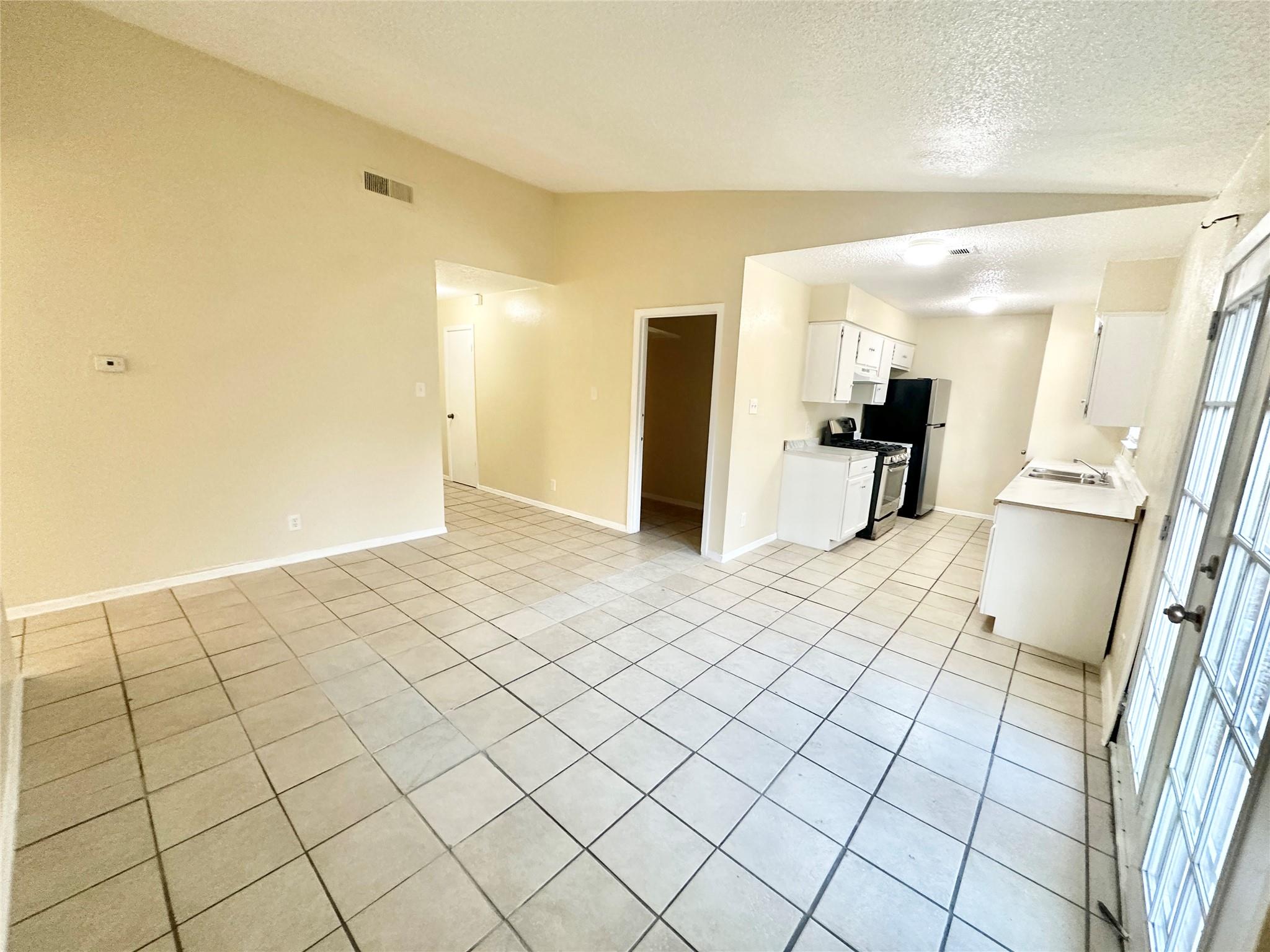 7221 Ellington Cir, Austin, TX 78724