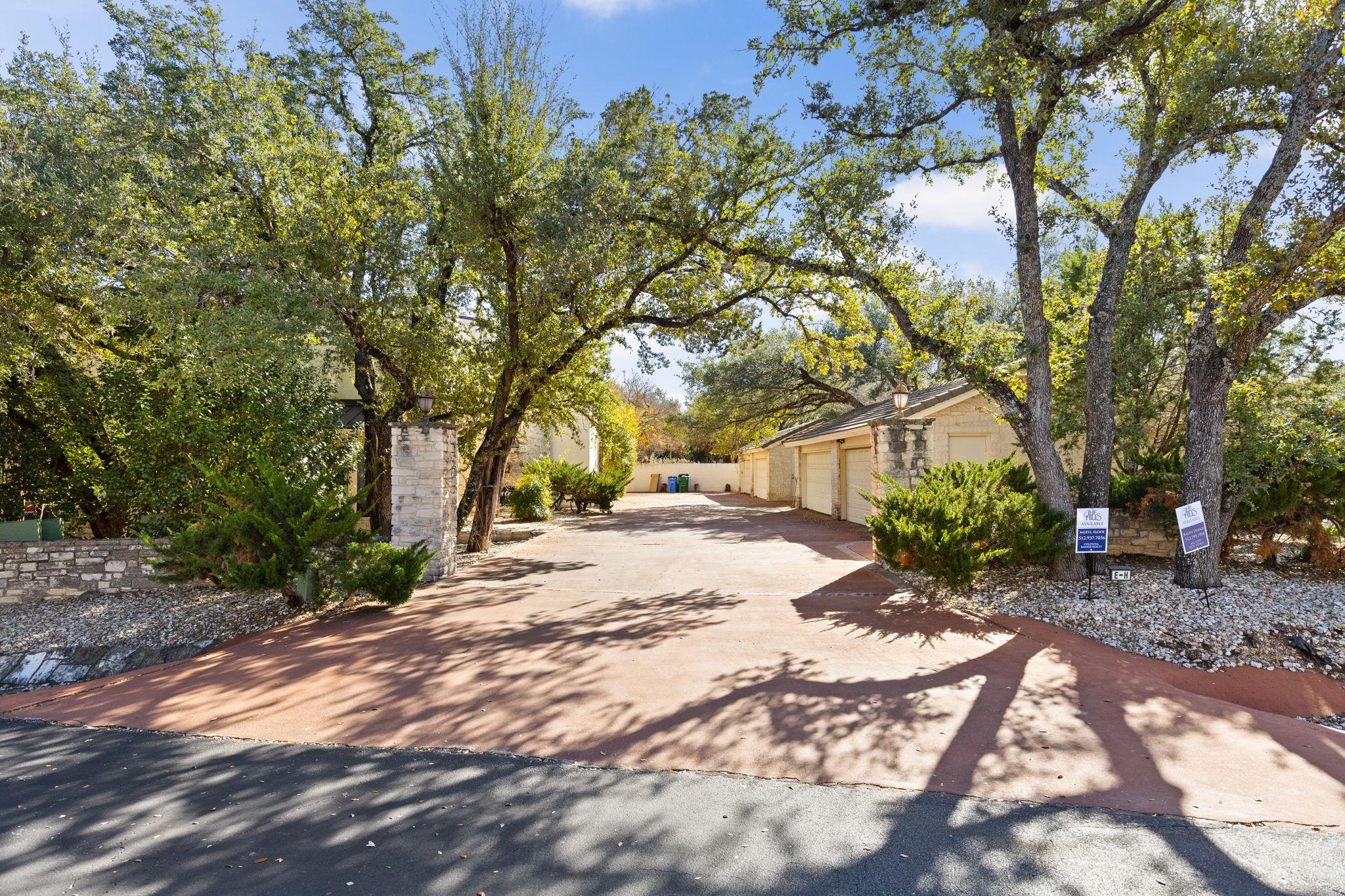 1 Crystal Springs Court Ct # H, The Hills, TX 78738