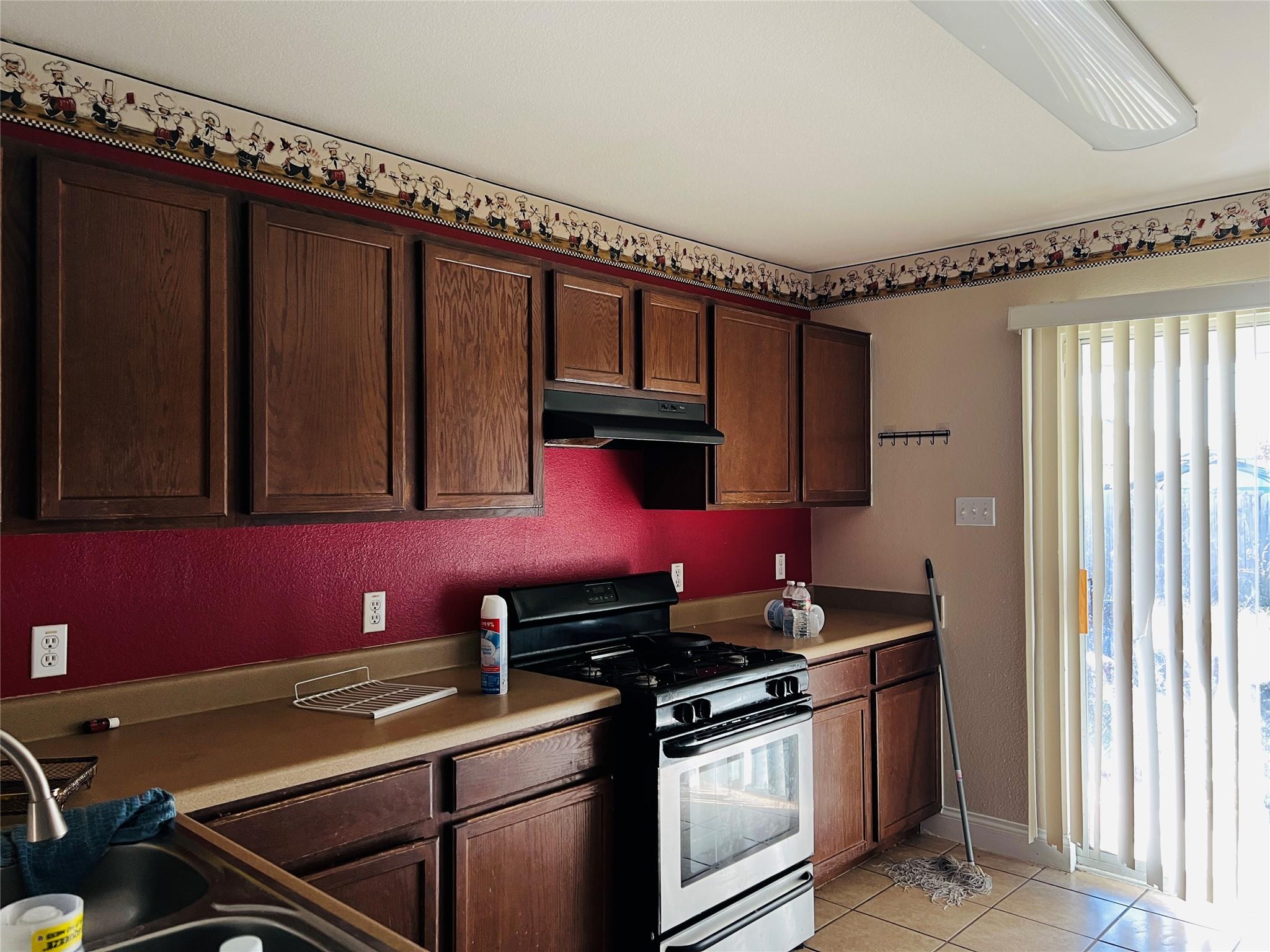 13024 Amaryllis Trl, Elgin, TX 78621