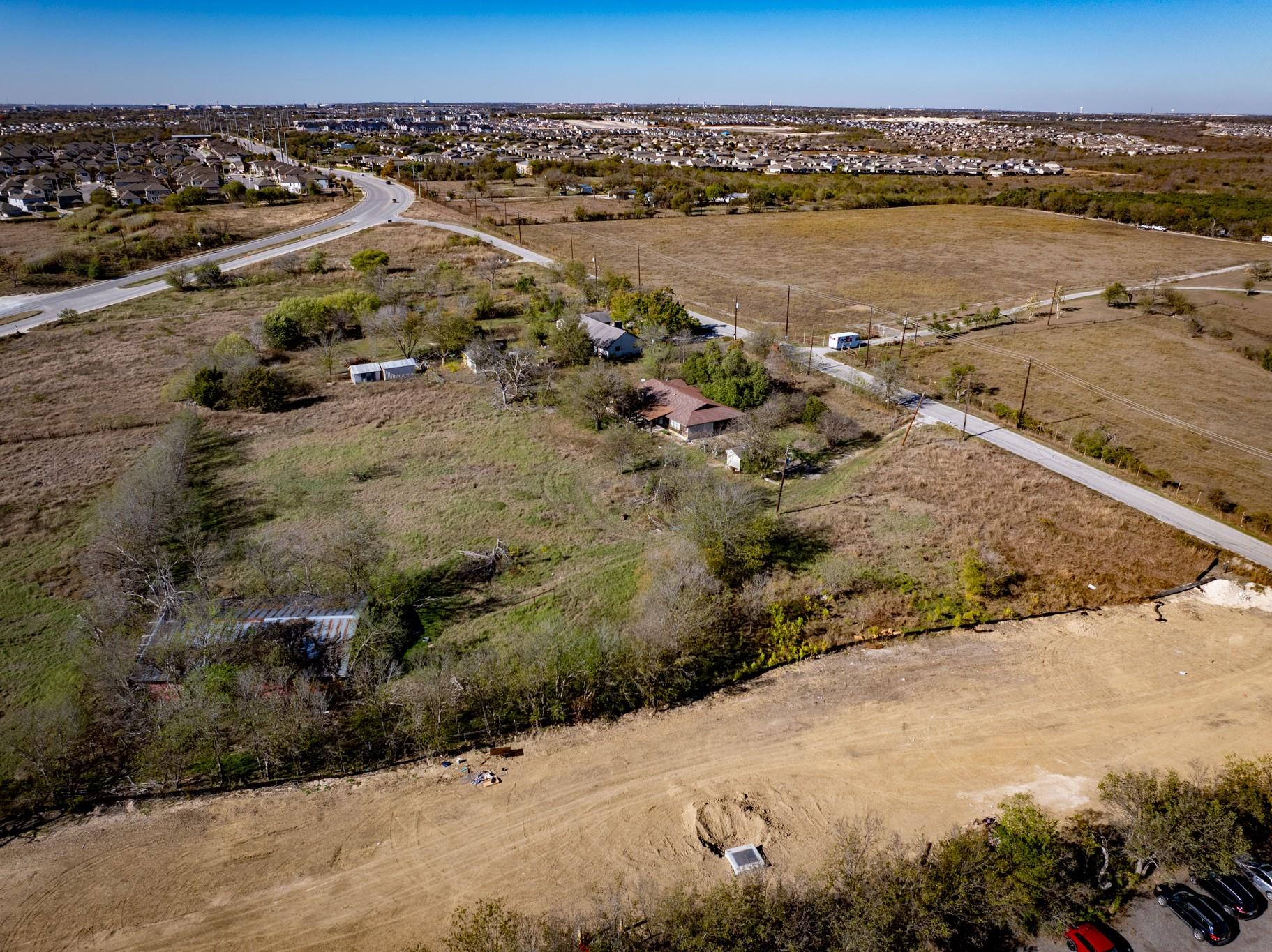 5307 Gregg Ln, Manor, TX 78653